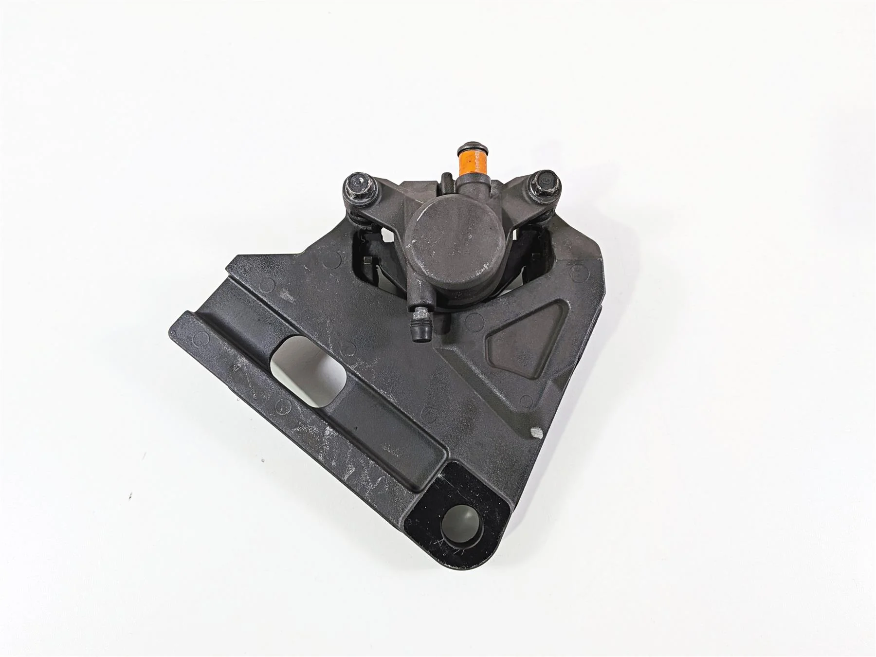 2012 Yamaha XV1900 Raider S Rear Caliper & Bracket 5C7-2580W-20-00 - Image 2