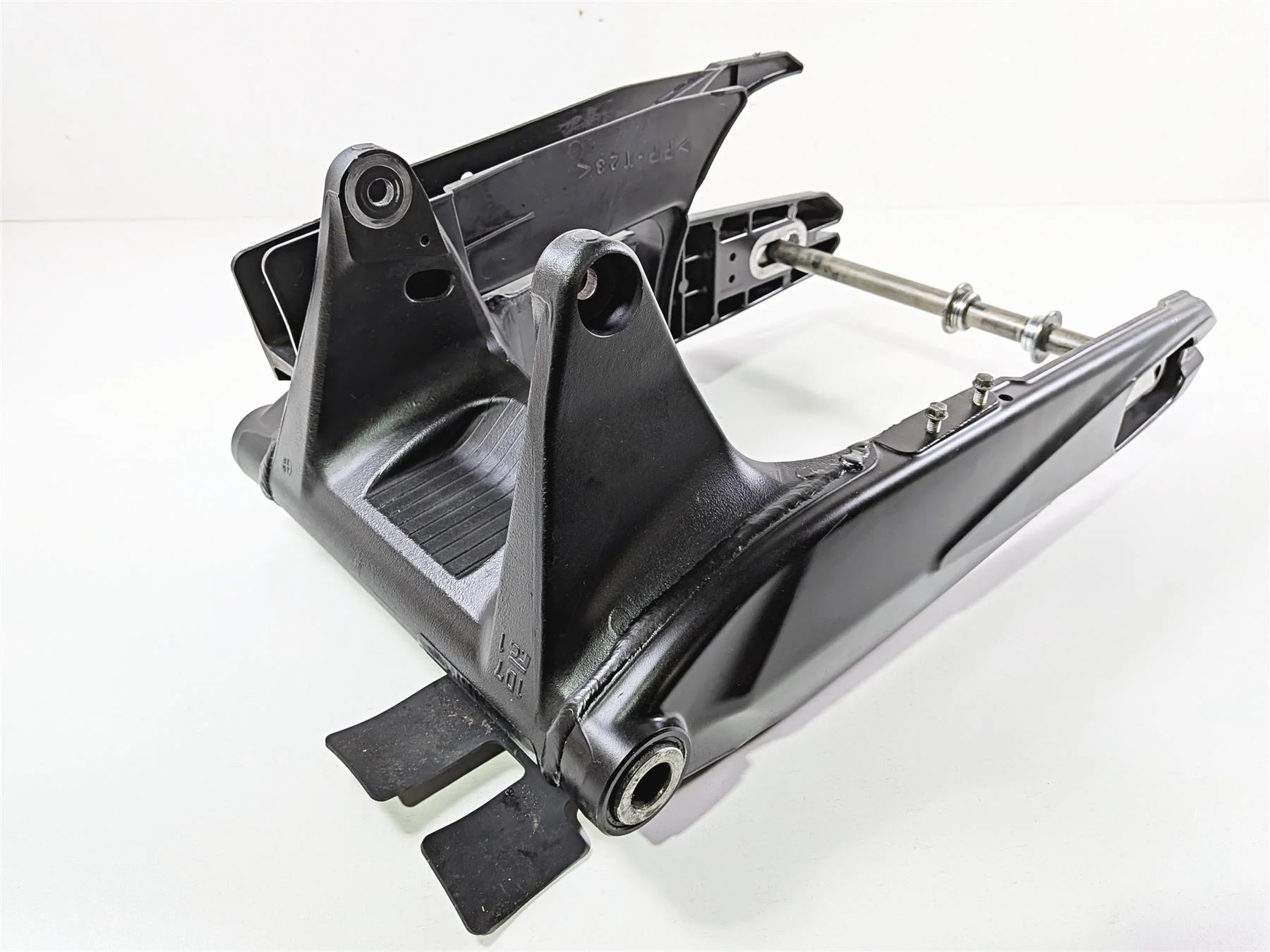 2012 Yamaha XV1900 Raider S Rear Swingarm Swing Arm & Axle 5C7-22110-01-00 - Image 12