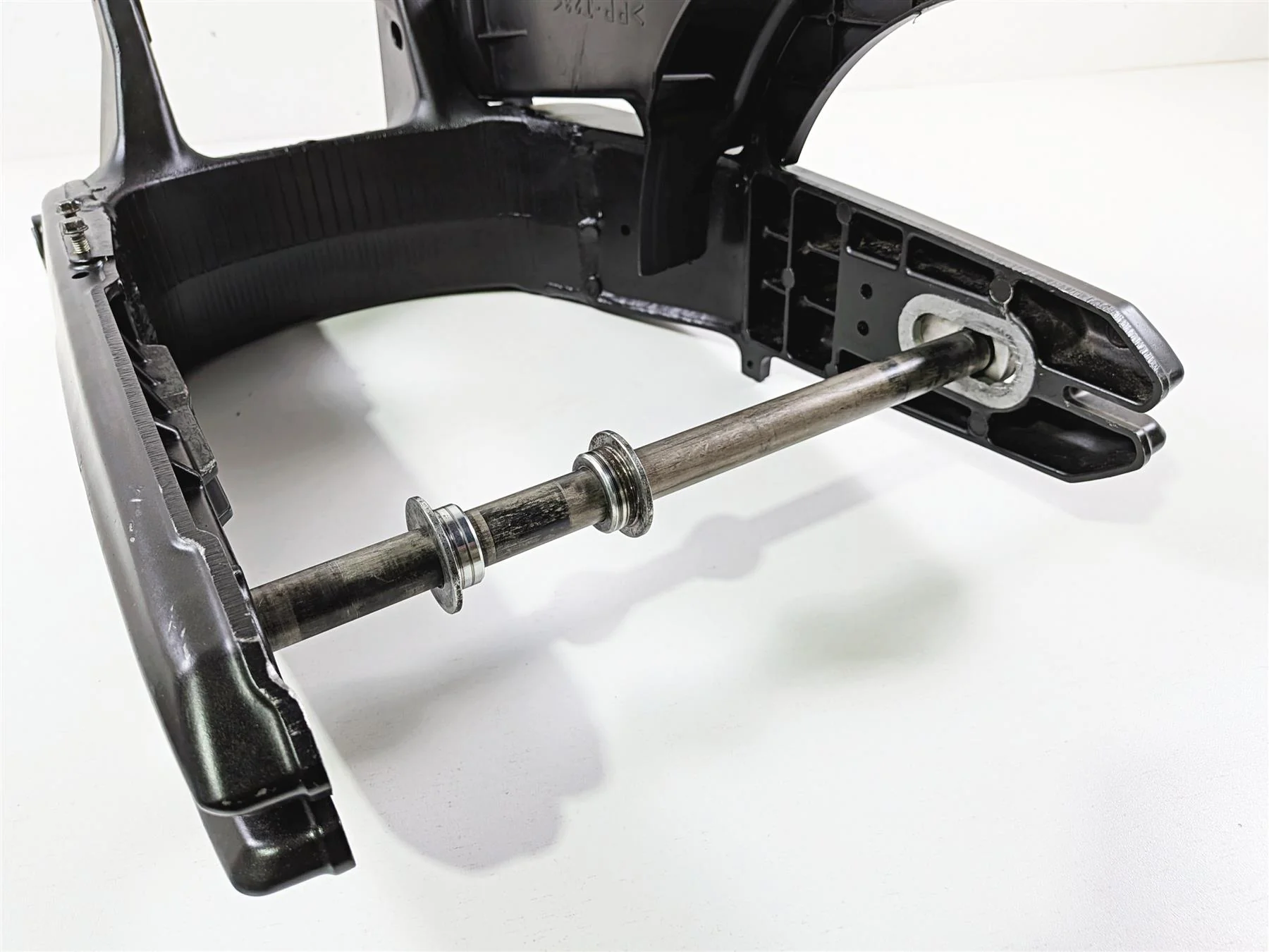 2012 Yamaha XV1900 Raider S Rear Swingarm Swing Arm & Axle 5C7-22110-01-00 - Image 8