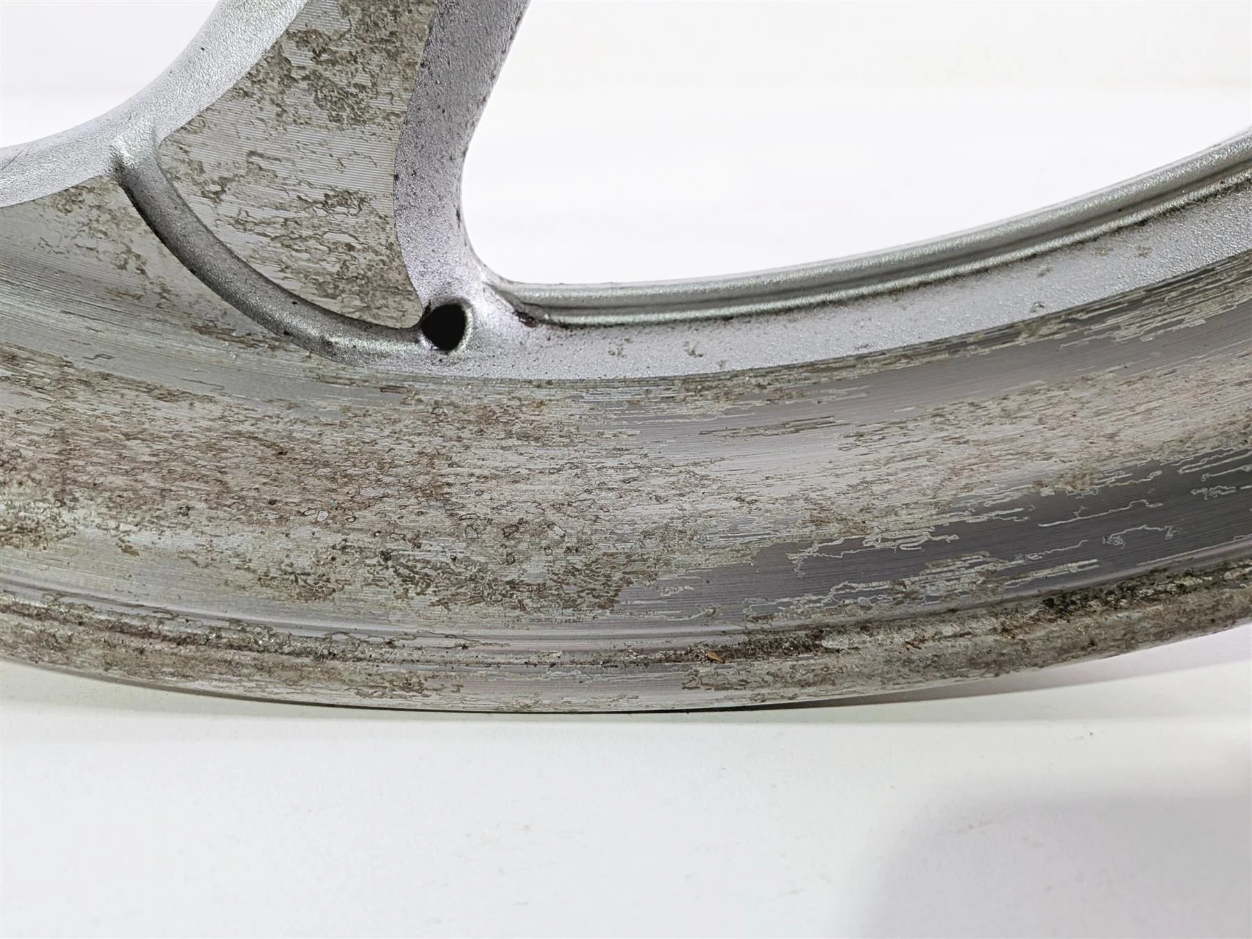 2012 Yamaha XV1900 Raider S Straight Front Wheel Rim 21x3.5 5C7-25168-01-35 - Image 11