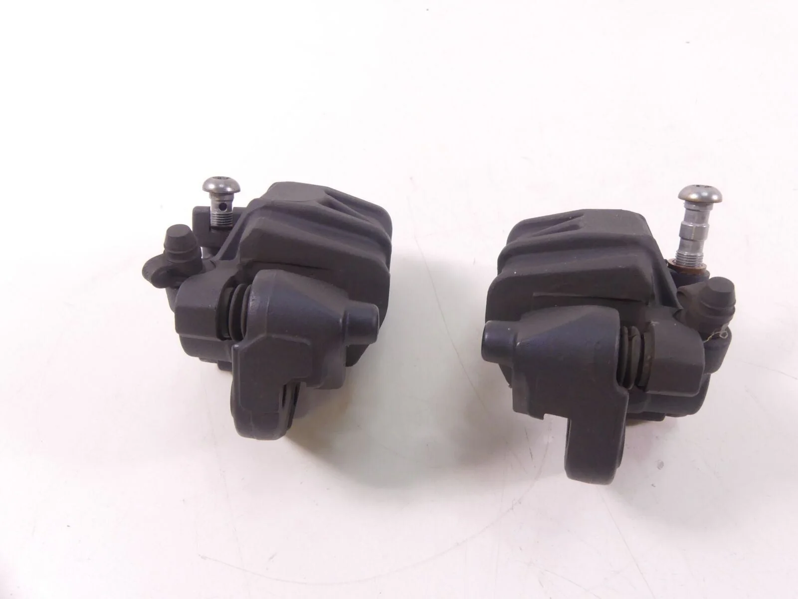 2013 BMW F800GS K72 Front Brembo Brake Caliper Set 34117716715 34117716716 - Image 3