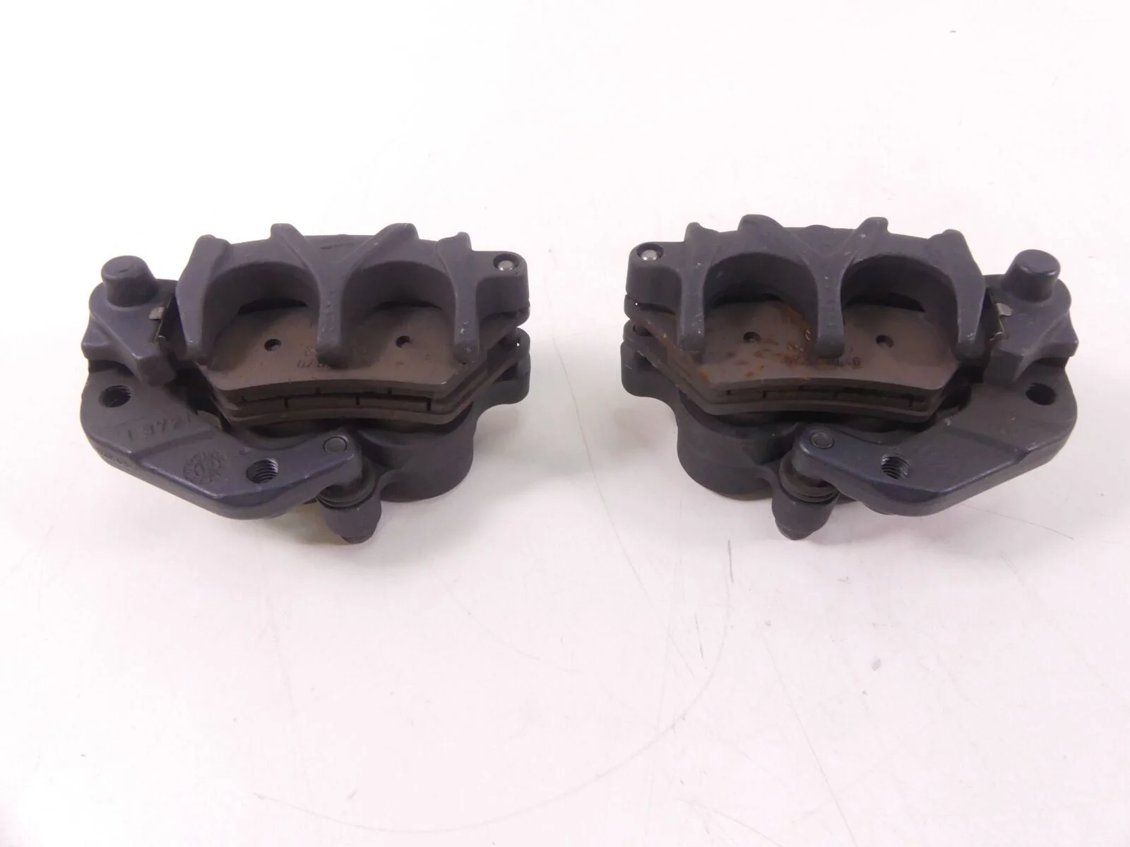 2013 BMW F800GS K72 Front Brembo Brake Caliper Set 34117716715 34117716716 - Image 5