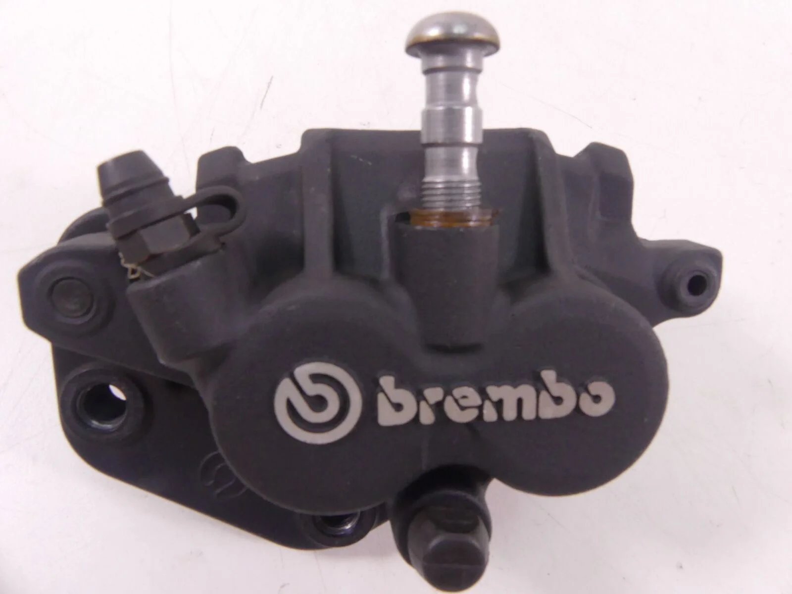 2013 BMW F800GS K72 Front Brembo Brake Caliper Set 34117716715 34117716716 - Image 8