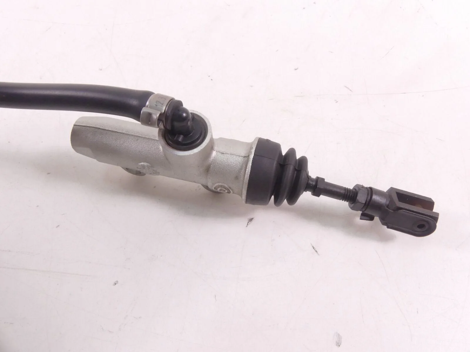 2013 BMW F800GS K72 Rear 13mm Brembo Brake Master Cylinder 34217692190 - Image 4