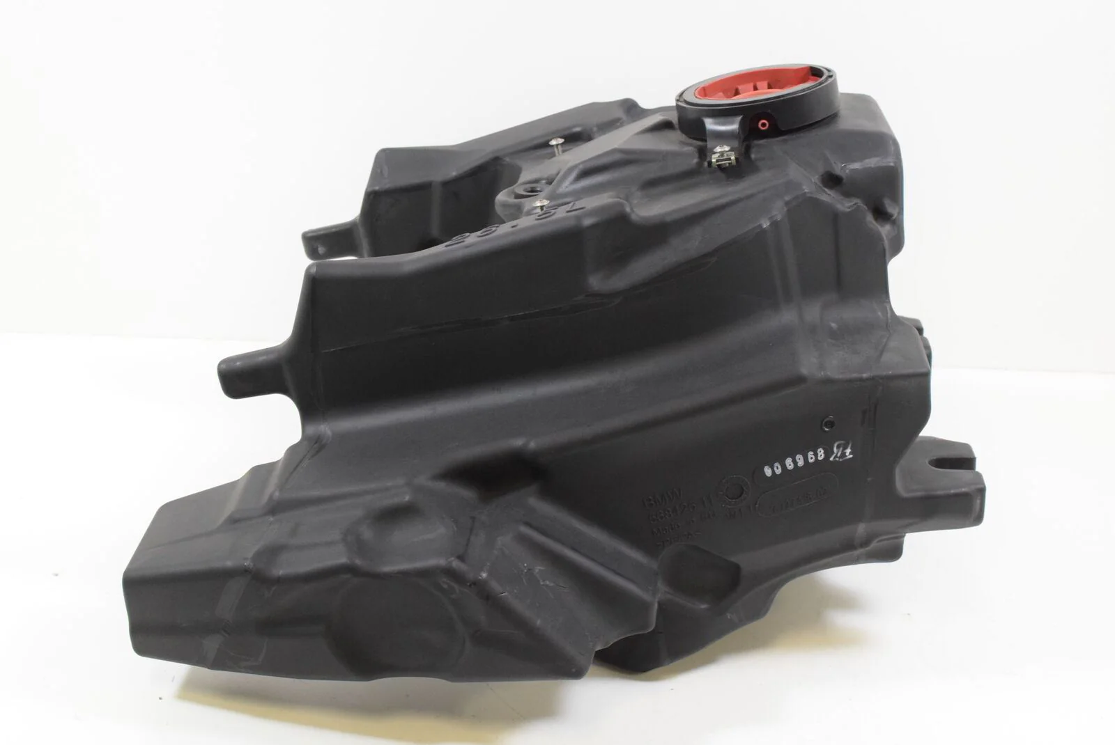 2013 BMW K1600GT K1600 GT K48 Fuel Gas Petrol Tank Reservoir 16117727351 - Image 4