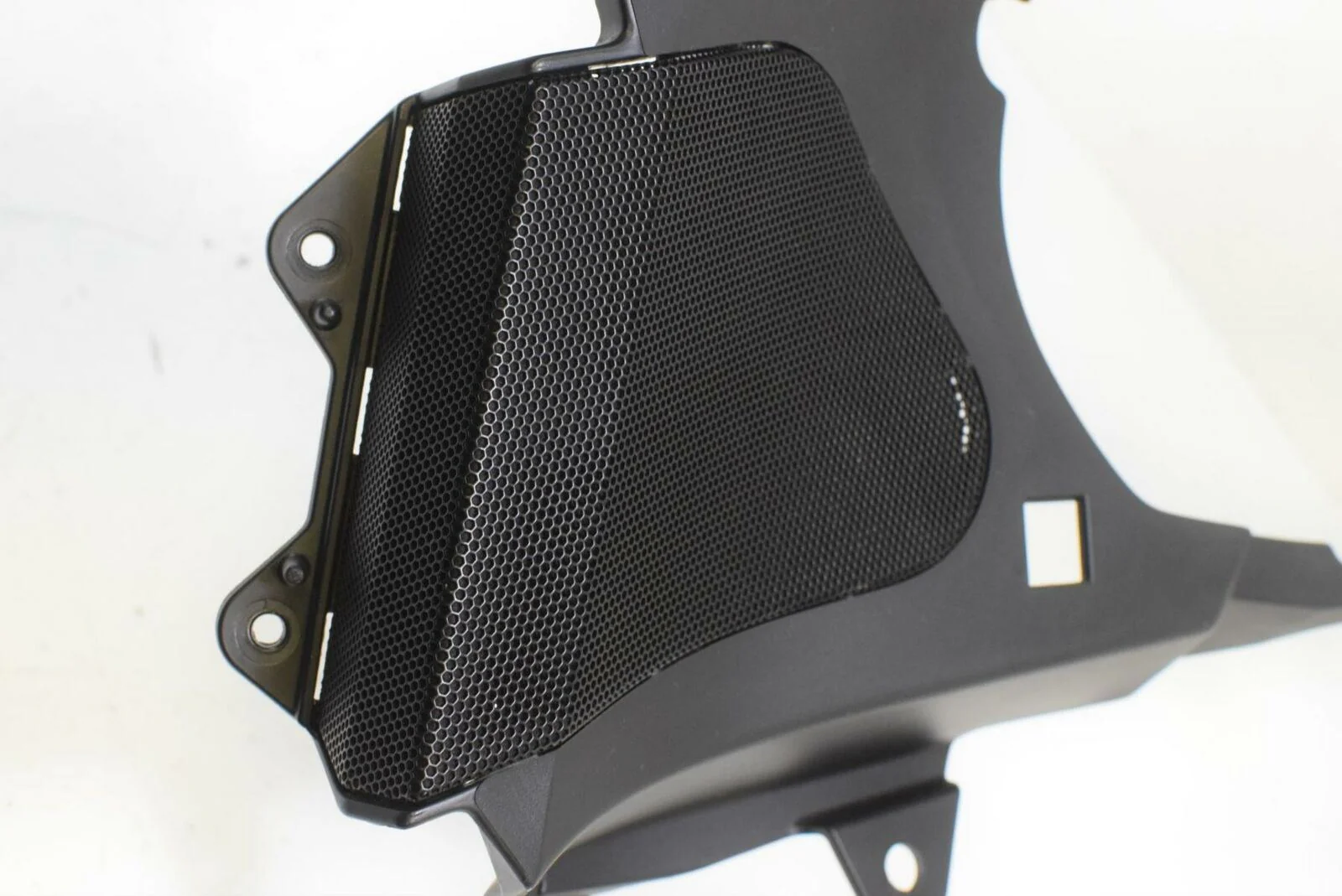 2013 BMW R1200 RT K26 Front Dash Speaker Panel Cover Fairing 46637711708 - Image 9