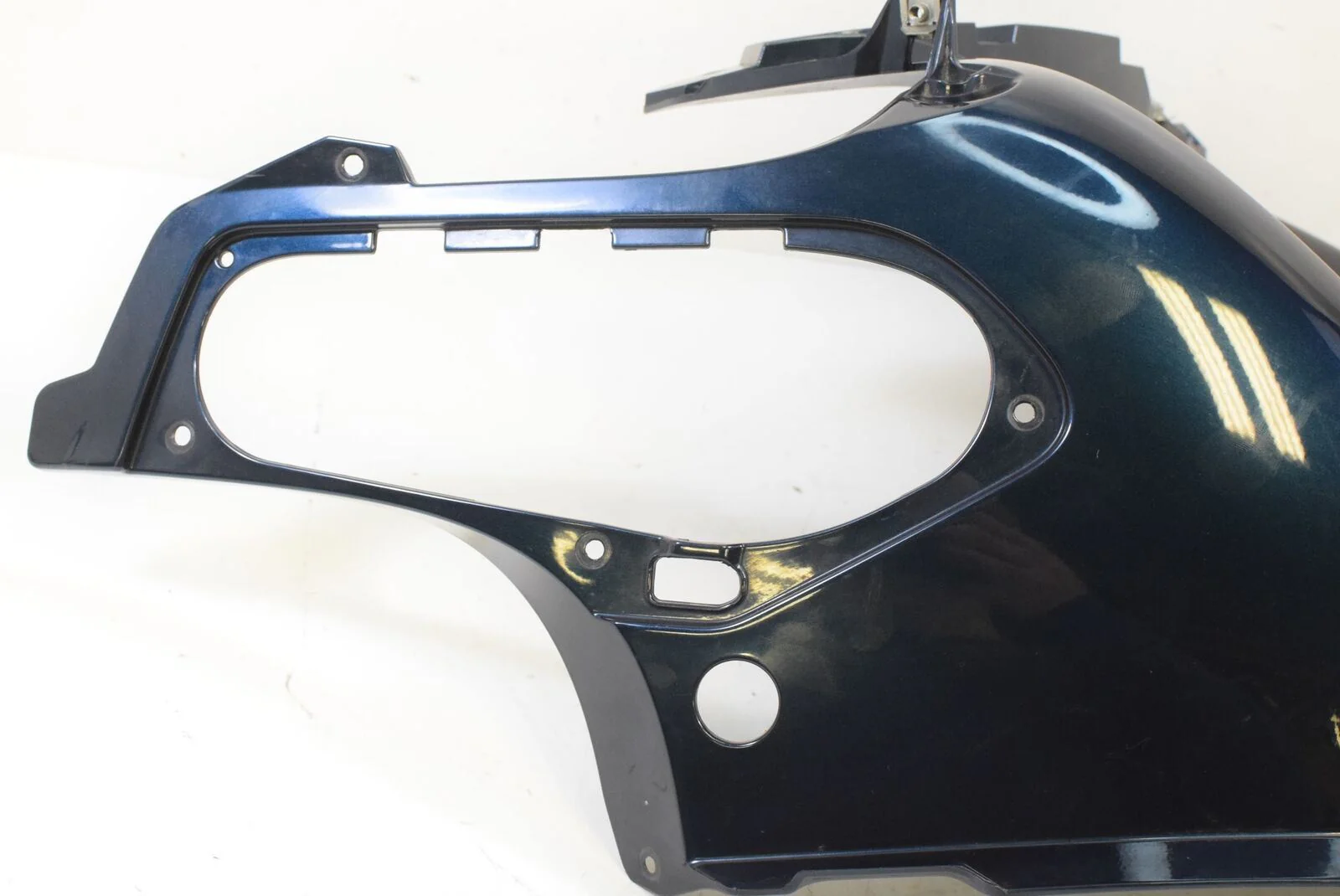 2013 BMW R1200 RT K26 Main Right Tank Fairing Cover Midnightblue 46637681056 - Image 6