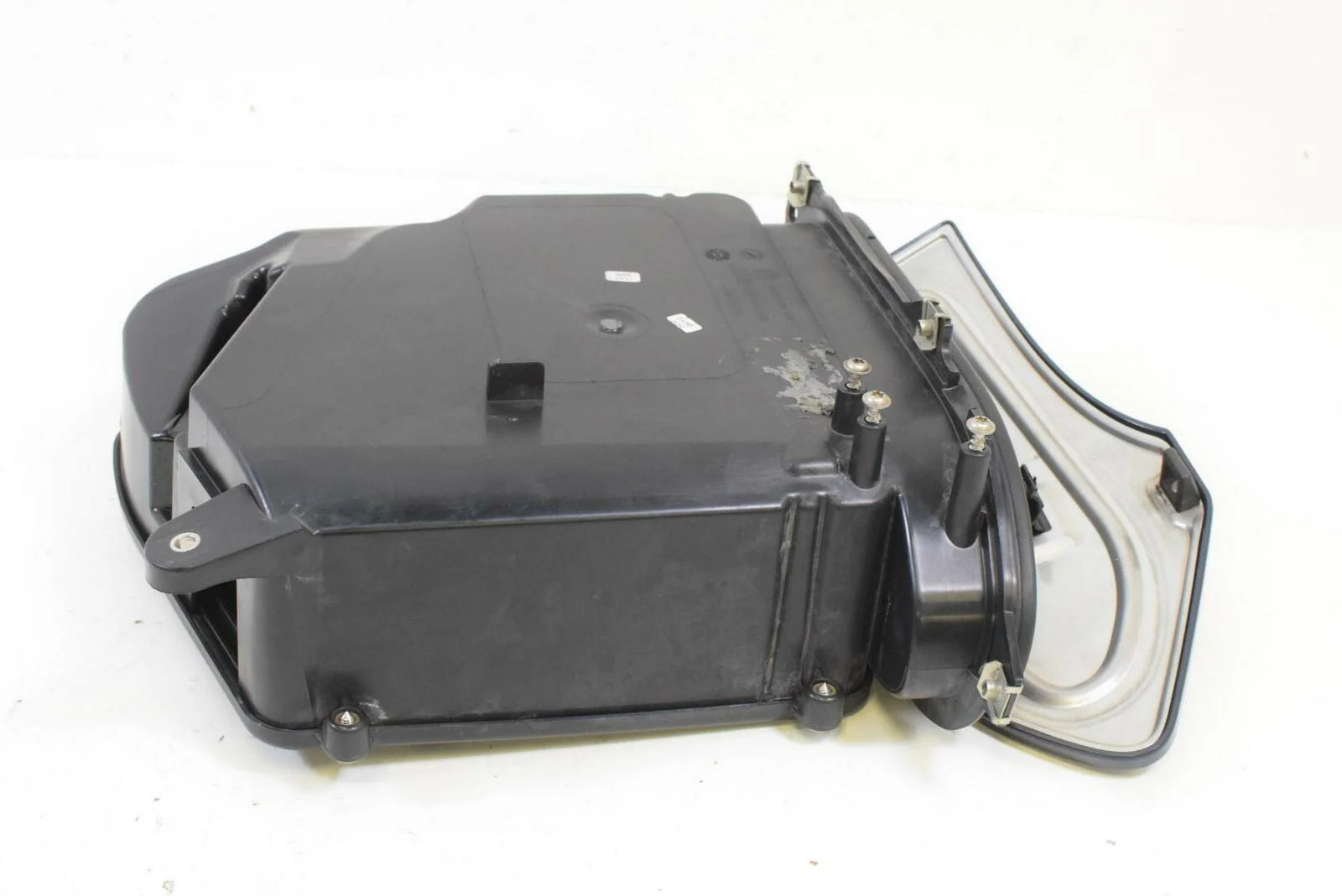 2013 BMW R1200 RT K26 Radio Box Carrier Holder & Lid 46637681543 - Image 4