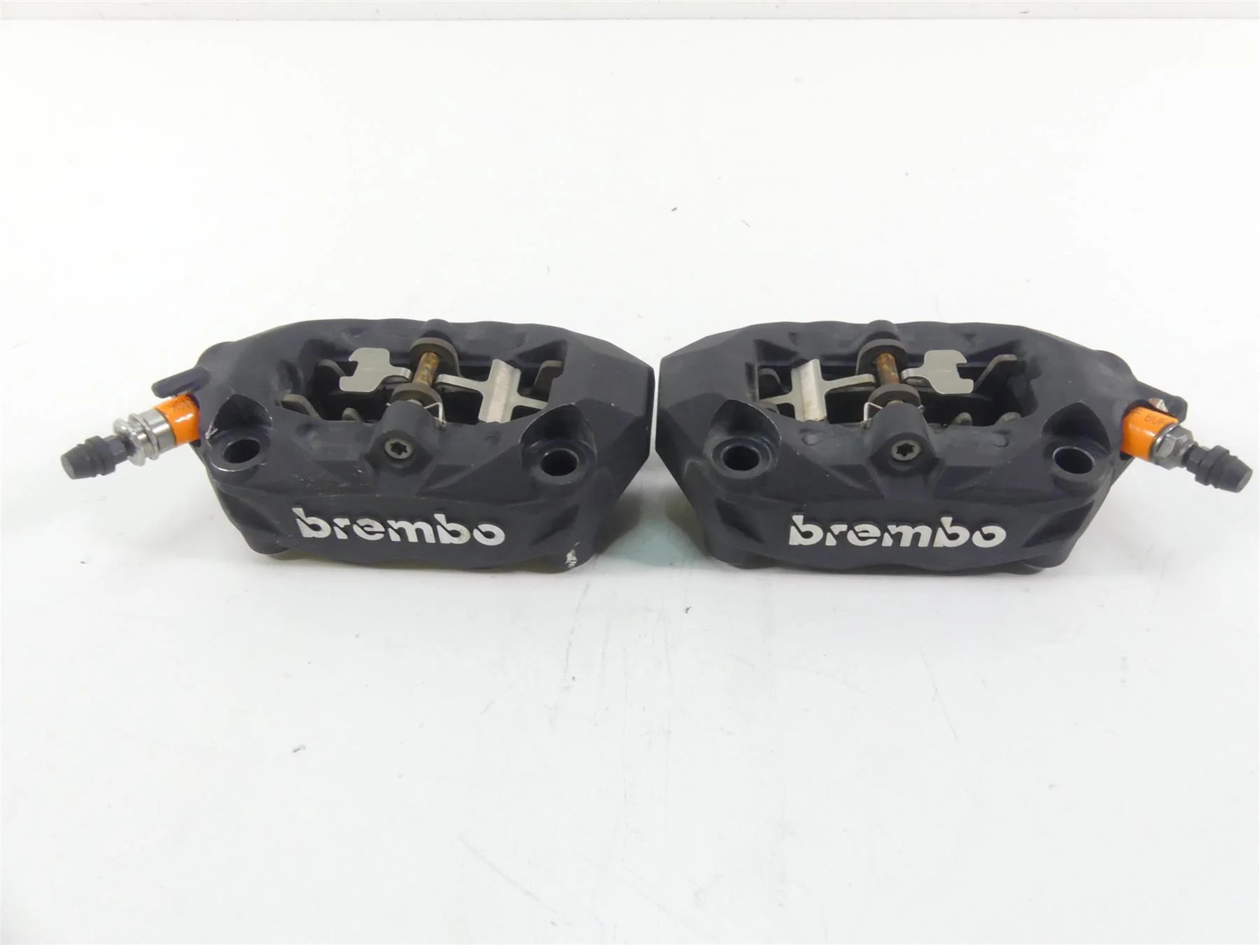 2013 BMW R1200GS GSW K50 Front Brembo Brake Caliper Set - 100mm 34118556205