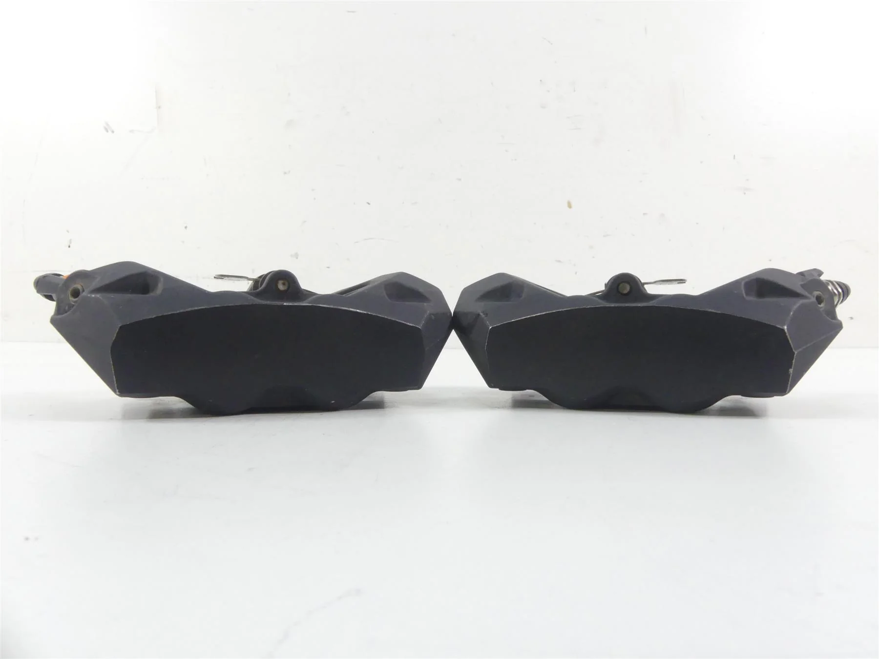 2013 BMW R1200GS GSW K50 Front Brembo Brake Caliper Set - 100mm 34118556205 - Image 9