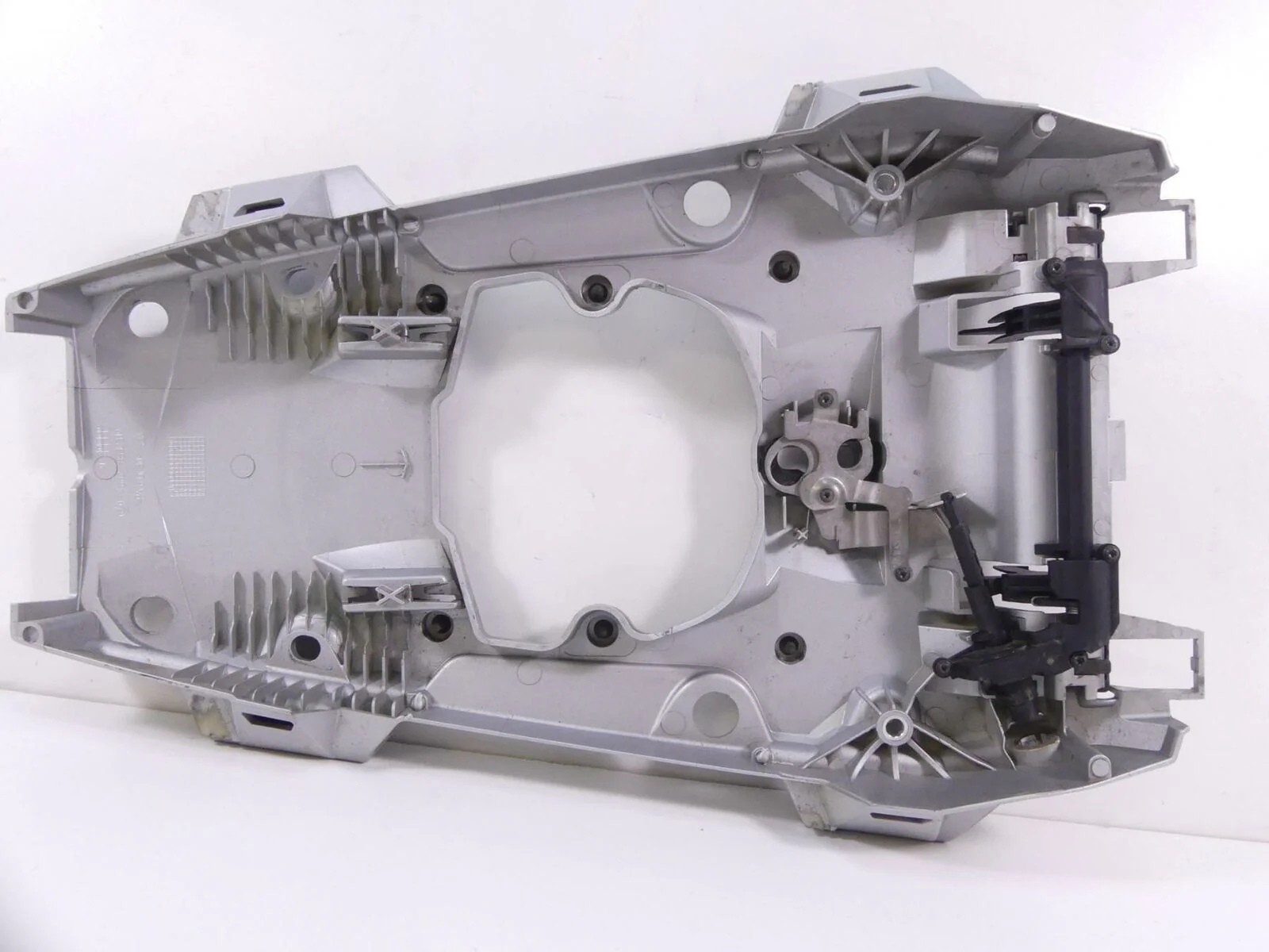 2013 BMW R1200GS GSW K50 Saddlebag Rear Rack Holder mount 46628532319 4662853697 - Image 7