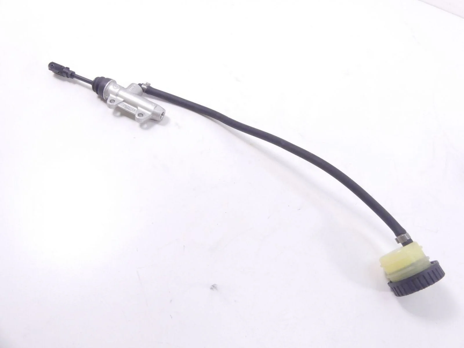 2013 BMW R1200RT K26 Rear Brembo Brake Master Cylinder 34317705580 - Image 2