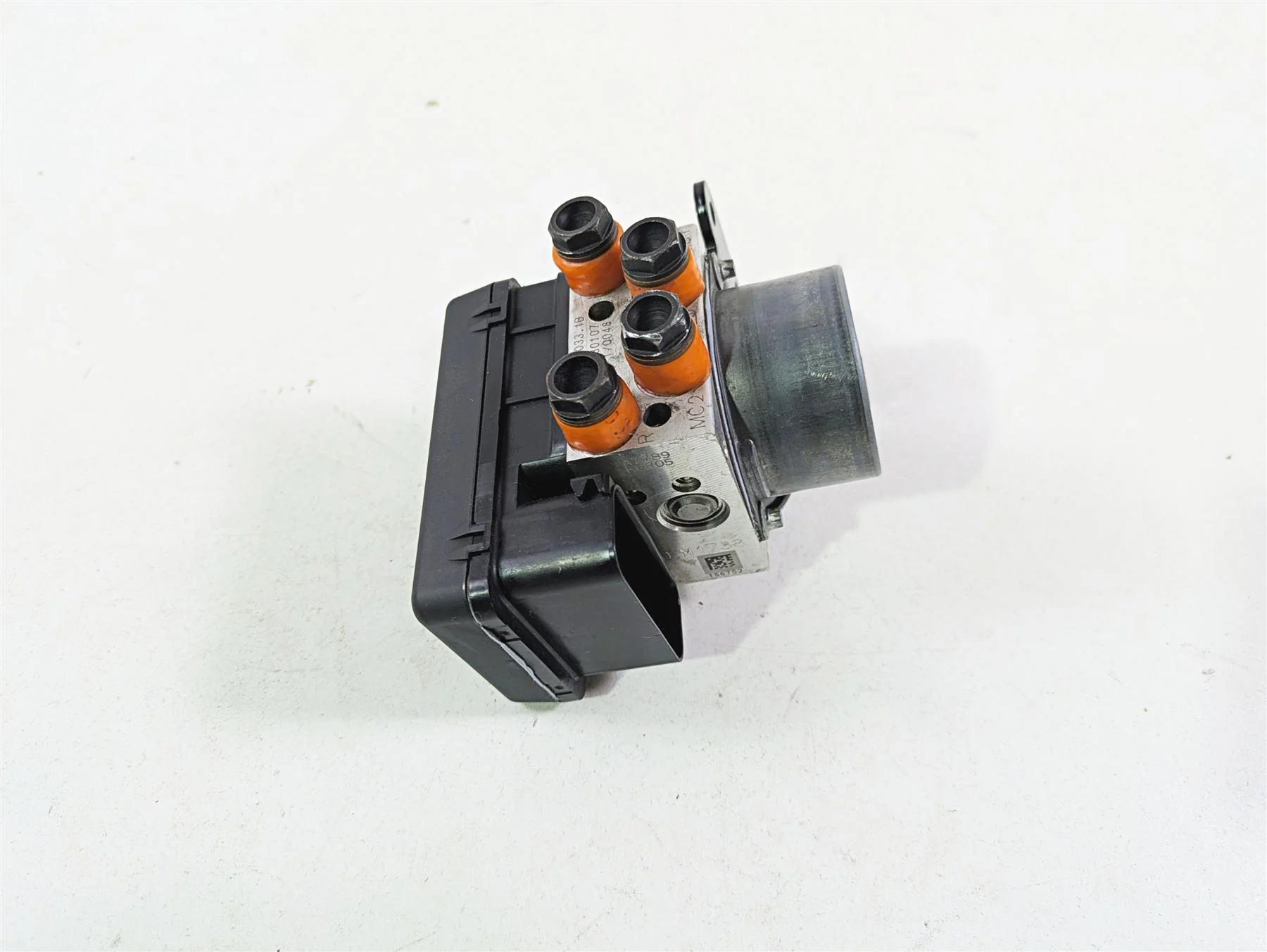 2013 Ducati Hypermotard 821 SP Abs Brake Pump Module 54240402A 54240331B - Image 4