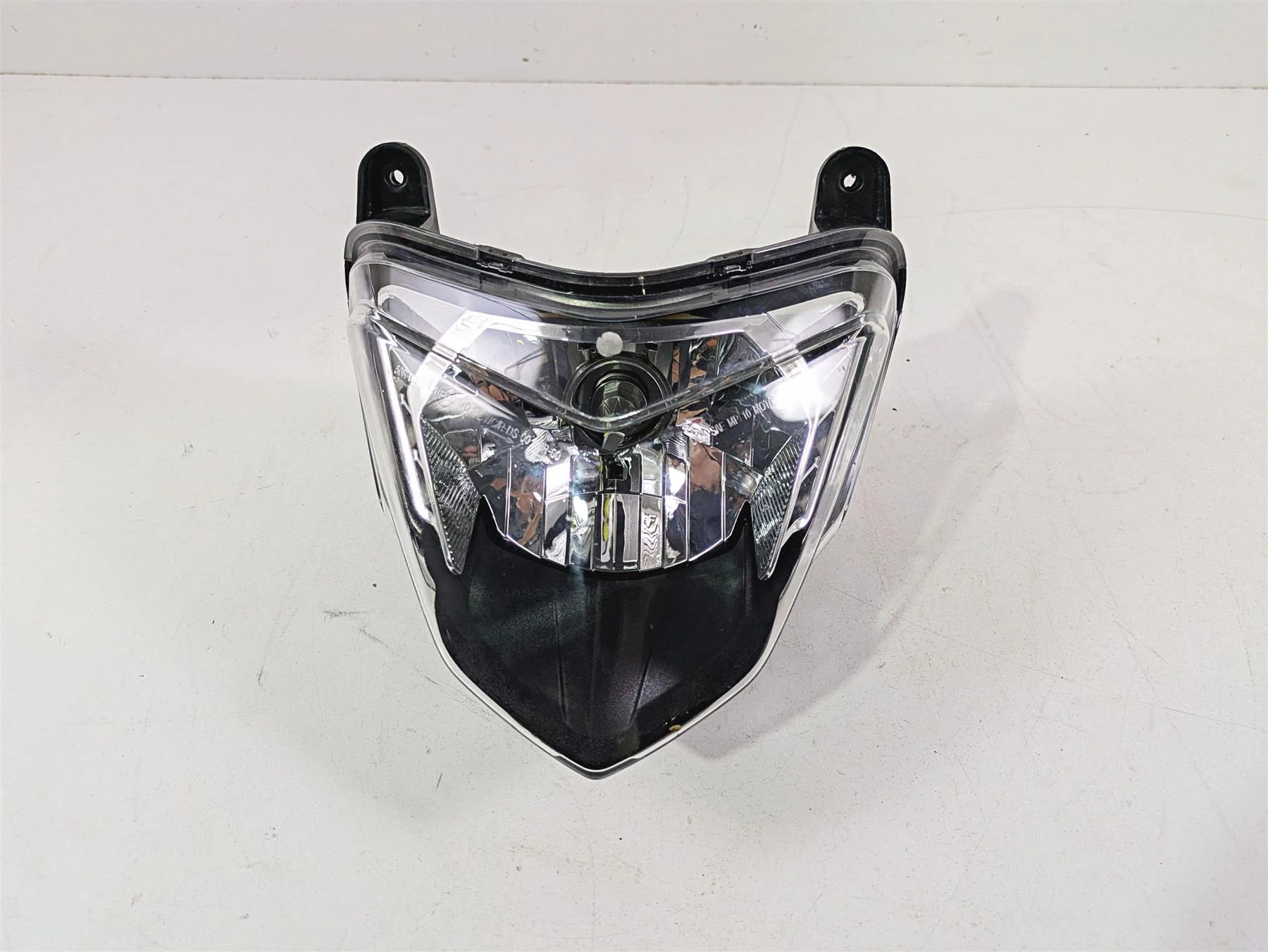 2013 Ducati Hypermotard 821 SP Headlight Head Light Lamp 52010243A
