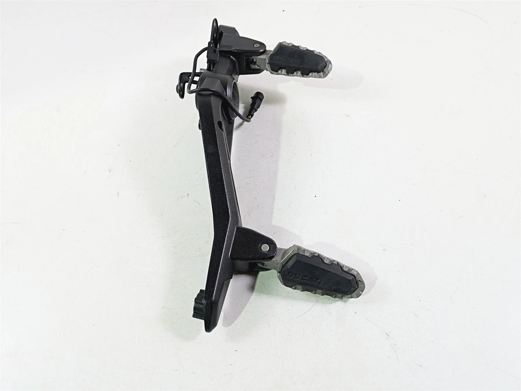 2013 Ducati Hypermotard 821 SP Right Foot Peg Bracket Mount 82412101CA - Image 4