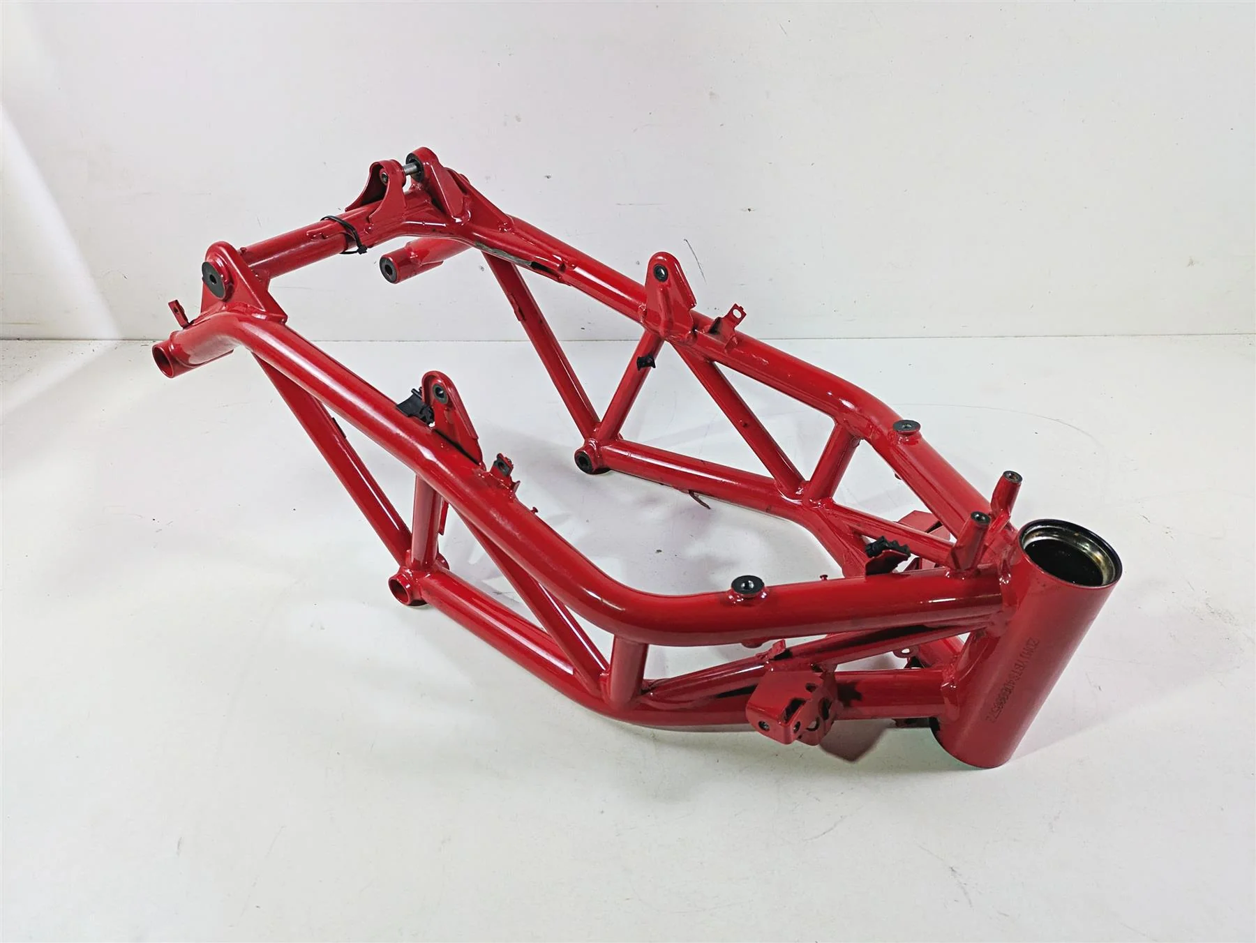 2013 Ducati Hypermotard 821 SP Straight Main Frame Chassis With Texas Salvage Title 470P7141EA - Image 12