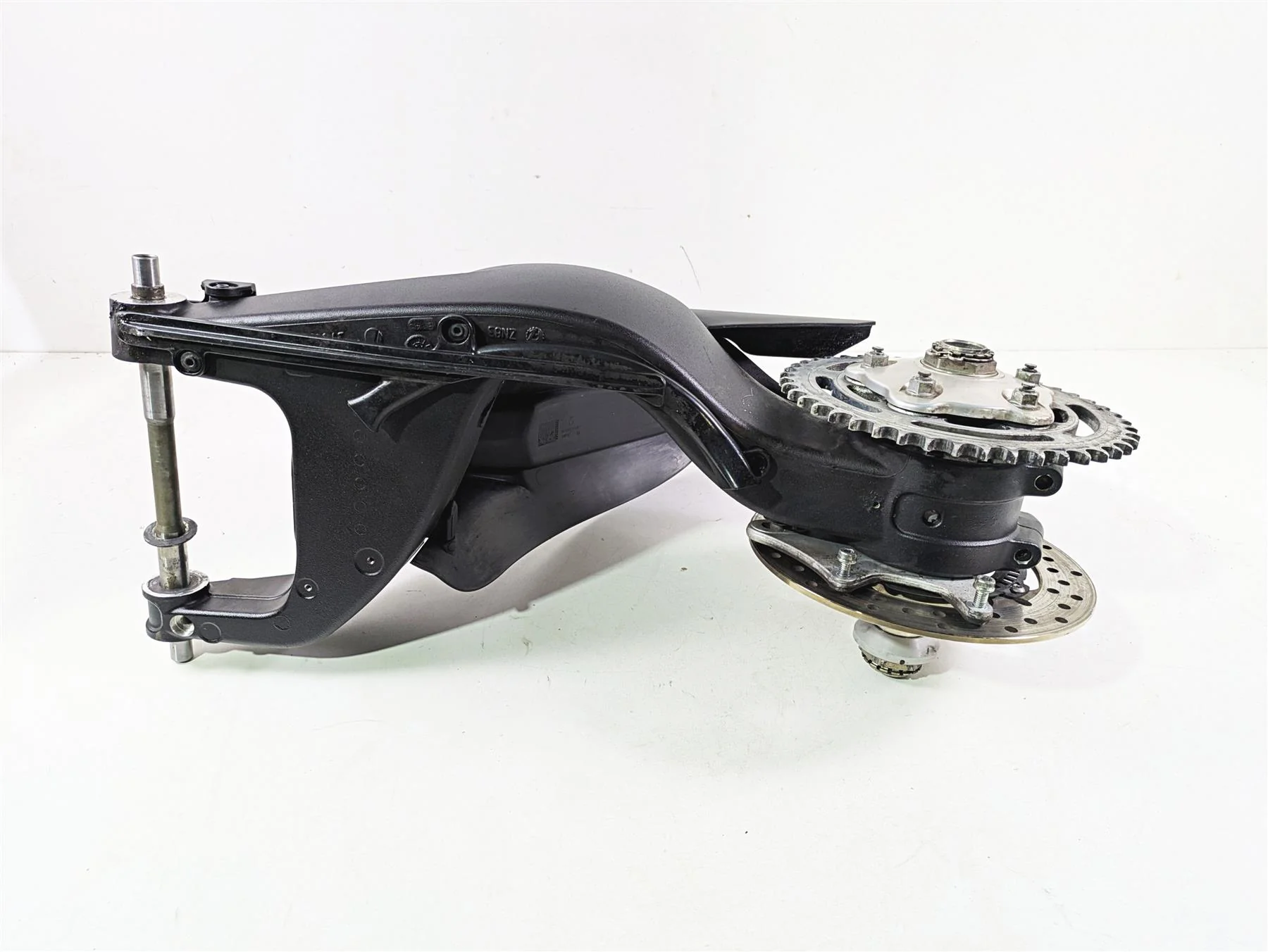 2013 Ducati Hypermotard 821 SP Straight Rear Swingarm & Axle 37010911B - Image 9