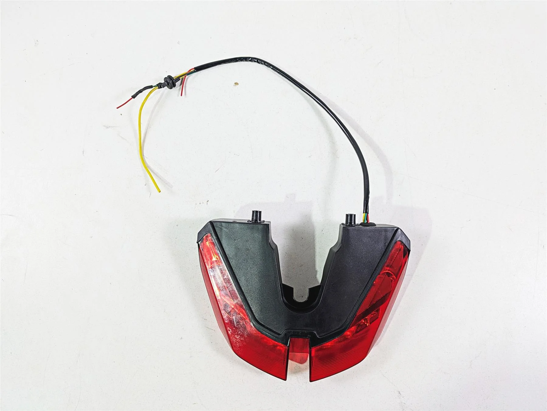 2013 Ducati Hypermotard 821 SP Taillight Tail Light & Wiring - Read 52510452B - Image 5