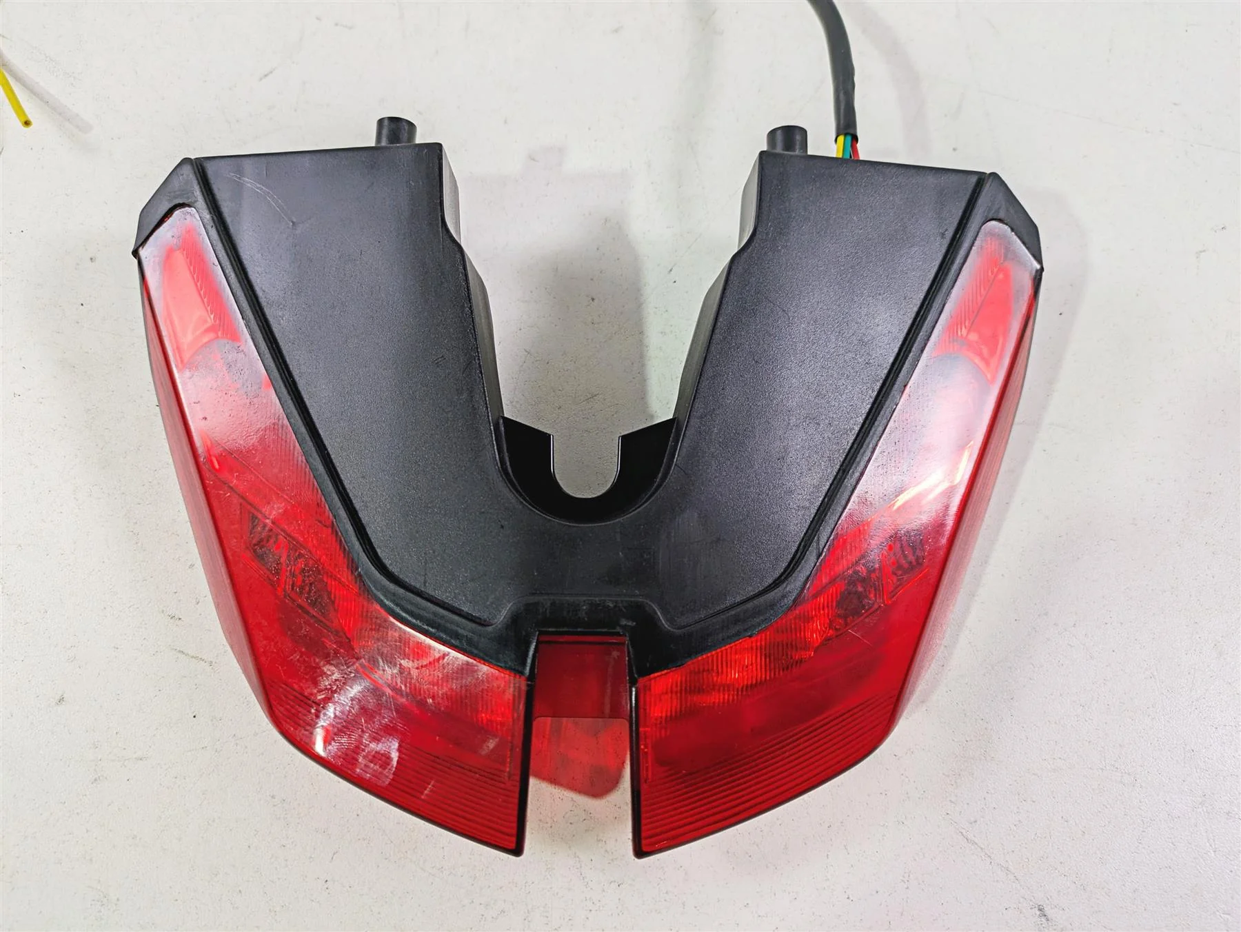 2013 Ducati Hypermotard 821 SP Taillight Tail Light & Wiring - Read 52510452B - Image 6