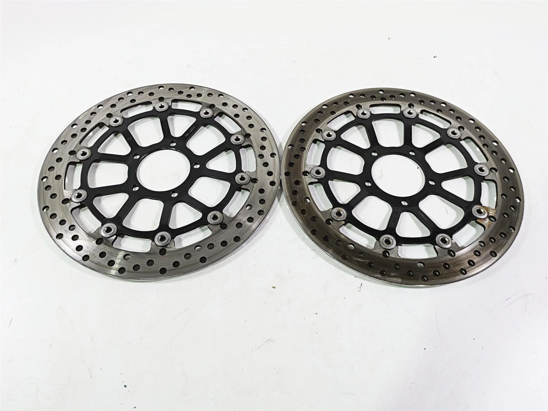 2013 Ducati Hyperstrada 821 Front Brake Disc Set 49241011A - Image 4