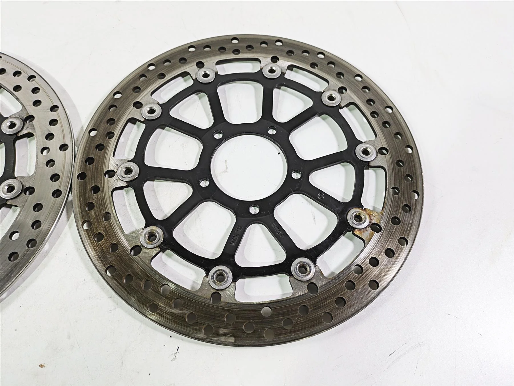 2013 Ducati Hyperstrada 821 Front Brake Disc Set 49241011A - Image 5
