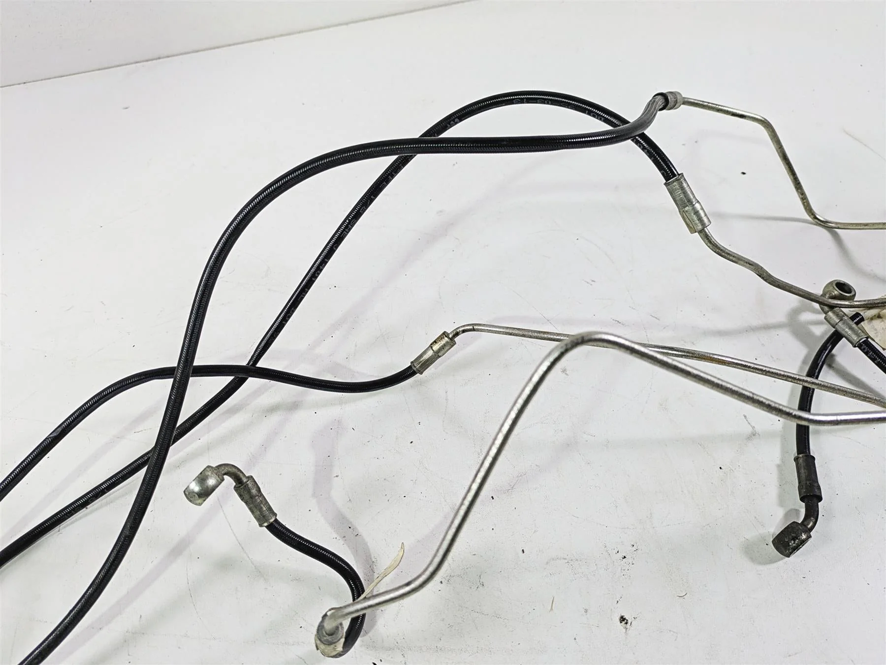 2013 Ducati Hyperstrada 821 Front Rear Abs Brake Line Set 61810451C 61911561A - Image 10