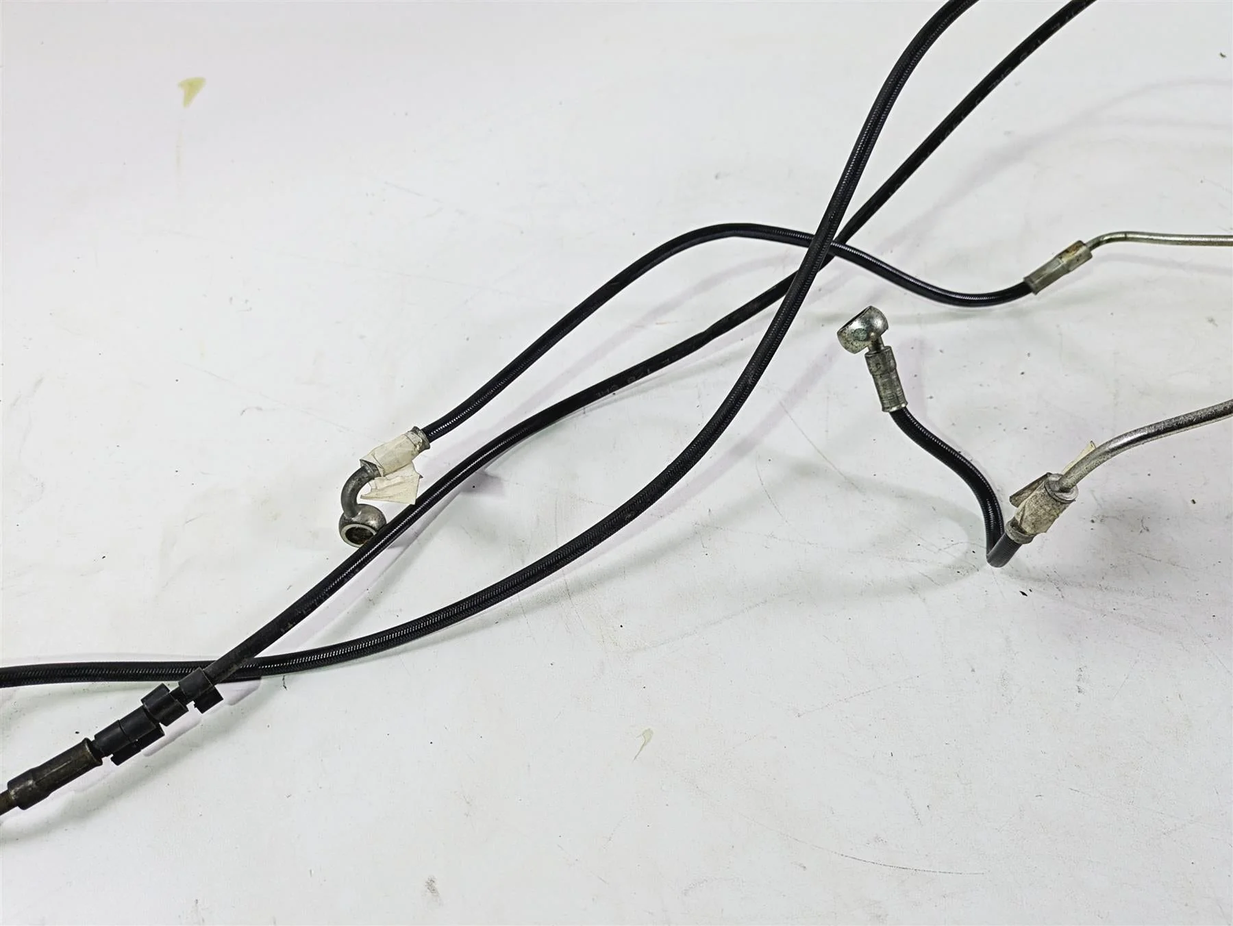 2013 Ducati Hyperstrada 821 Front Rear Abs Brake Line Set 61810451C 61911561A - Image 9