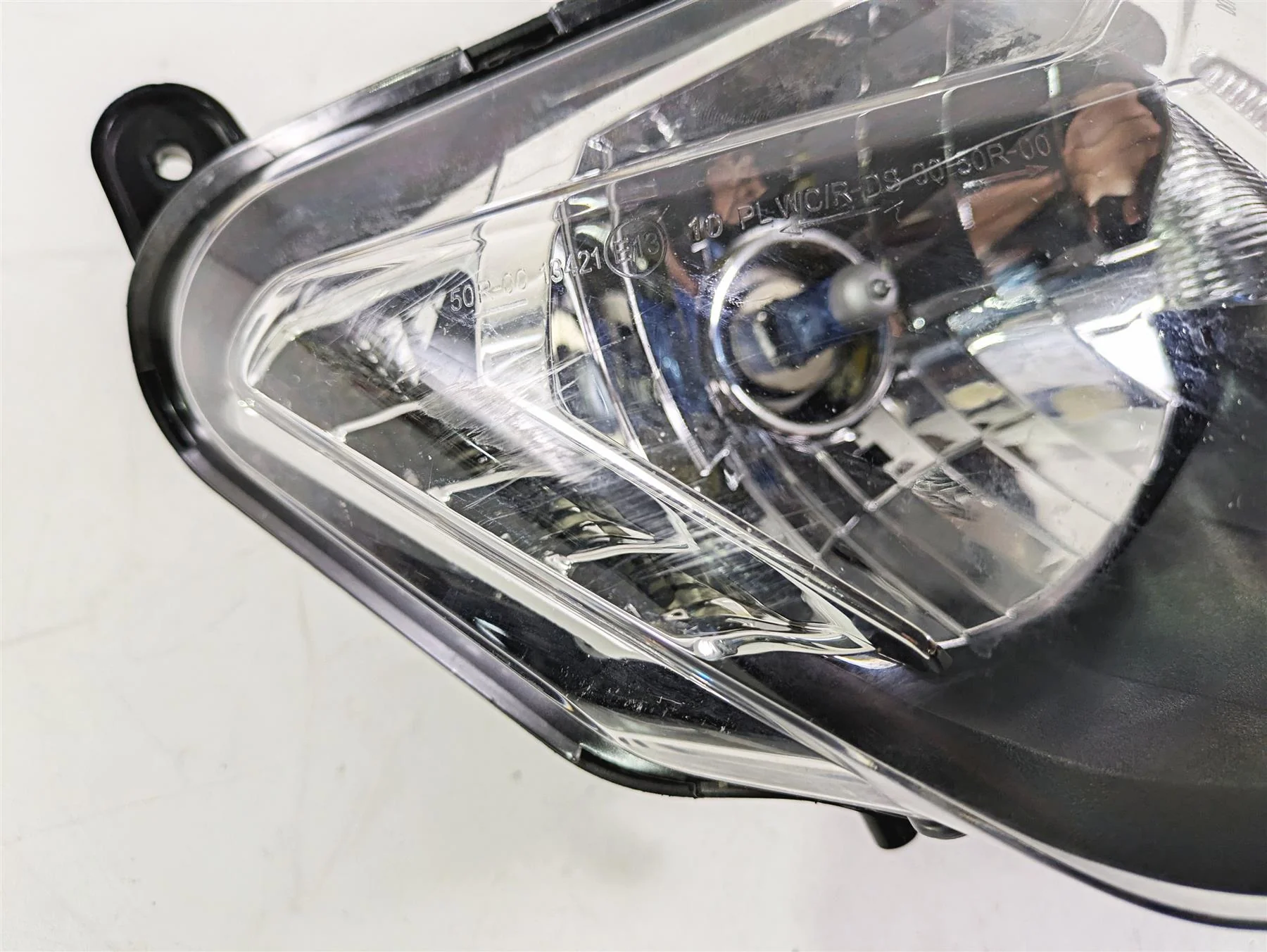 2013 Ducati Hyperstrada 821 Headlight Head Light Lamp 52010243A - Image 6