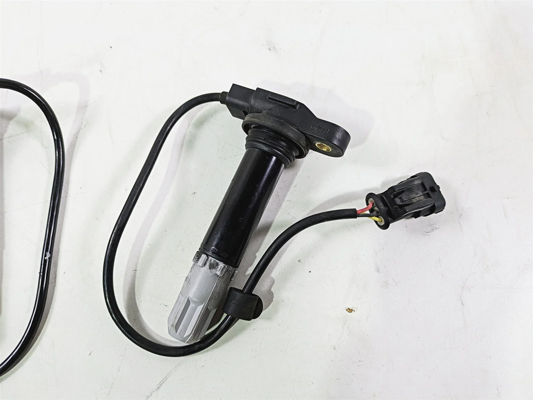 2013 Ducati Hyperstrada 821 Ignition Coil Beru Set 38010145B - Image 3