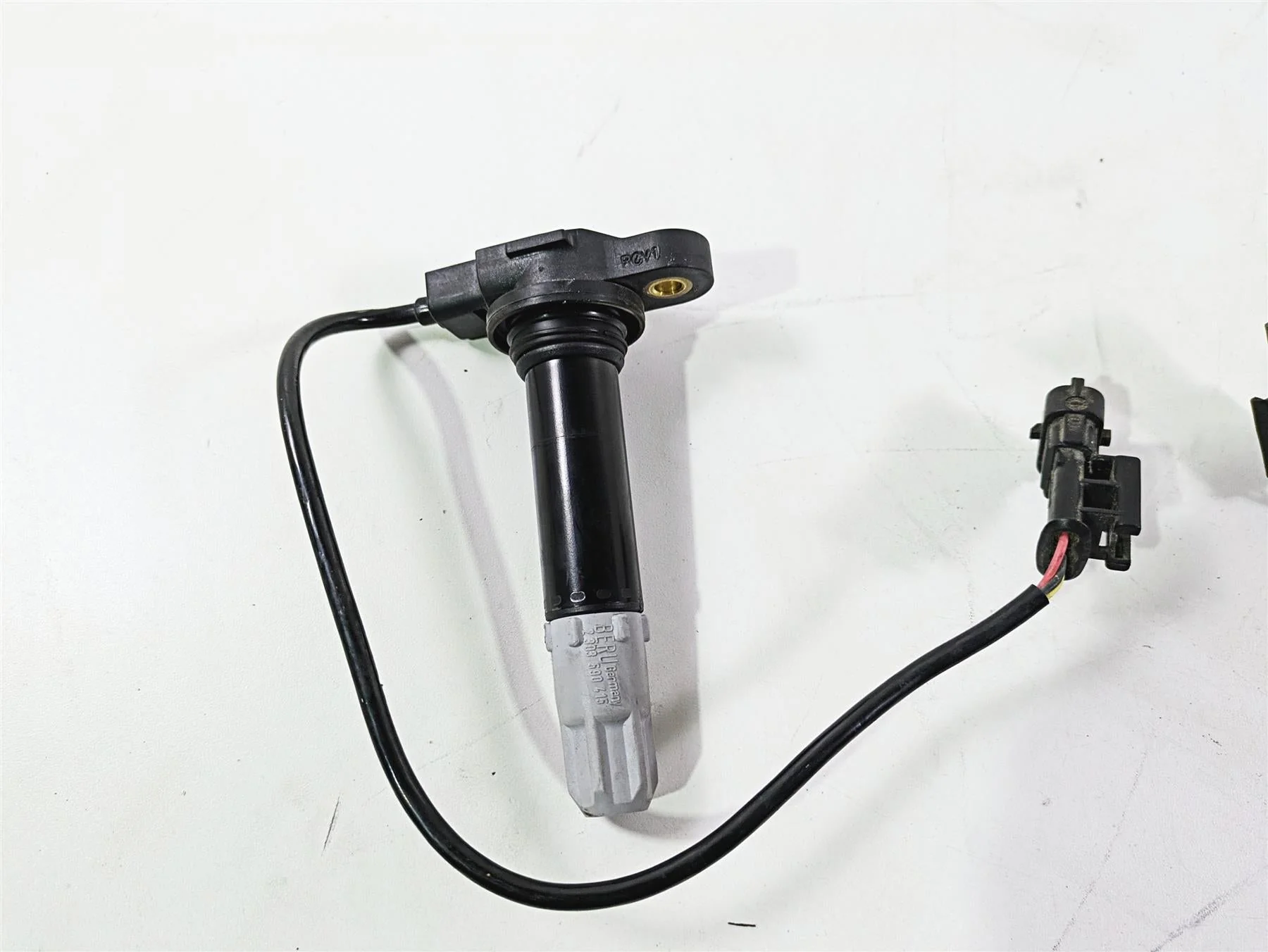 2013 Ducati Hyperstrada 821 Ignition Coil Beru Set 38010145B - Image 6