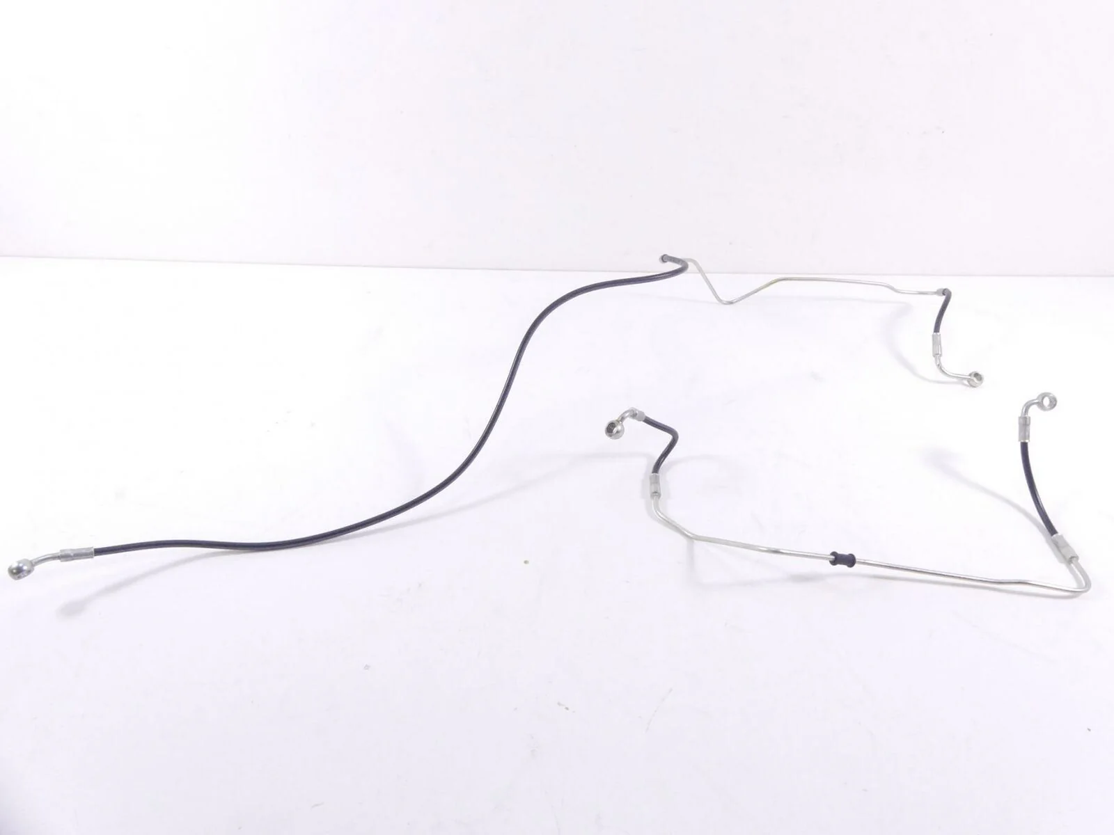 2013 Ducati Hyperstrada 821 Rear Abs Brake Line Hose Set 61910401B 61910411B
