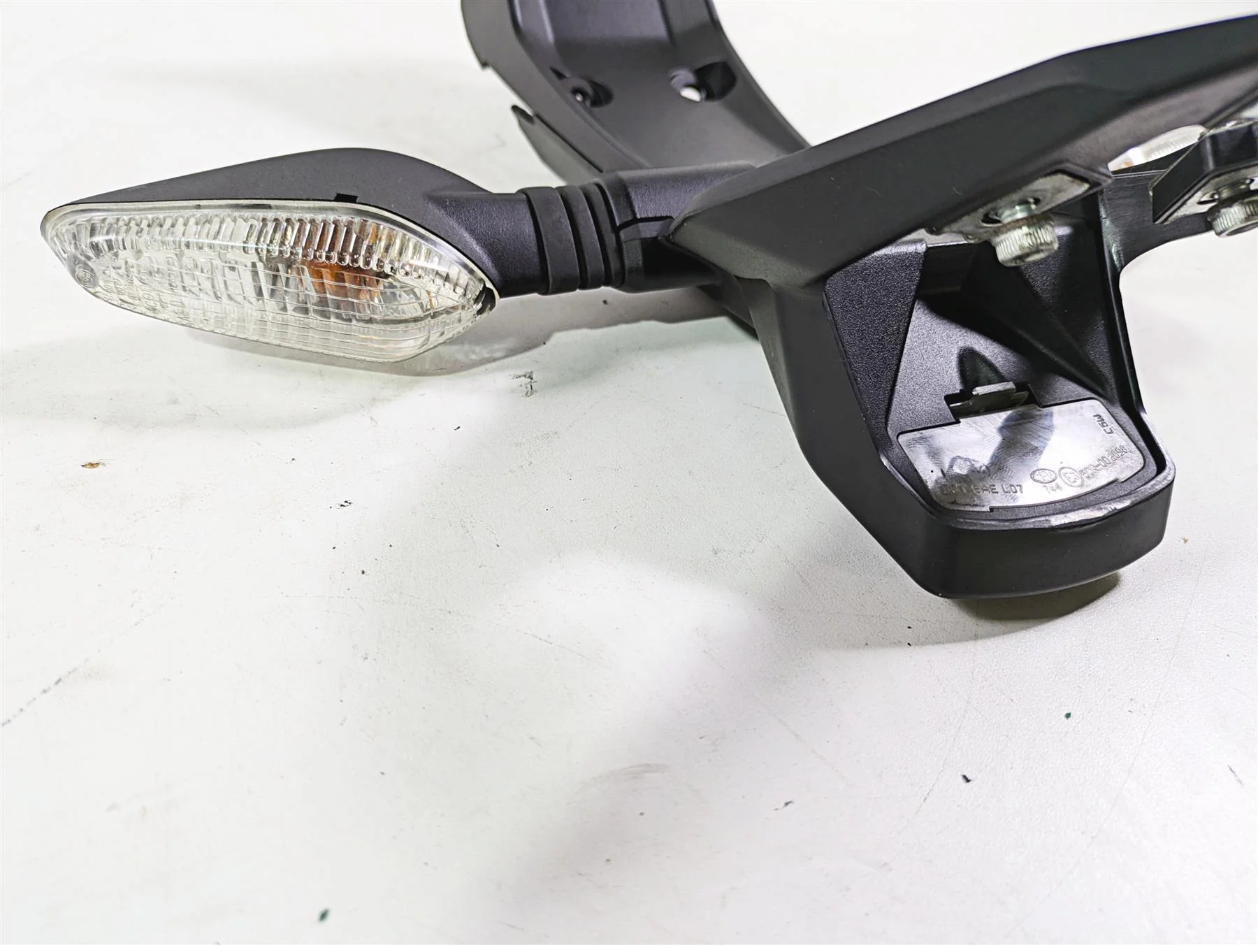 2013 Ducati Hyperstrada 821 Rear Blinker Turn Signal Set 56110571A 56110561B - Image 11