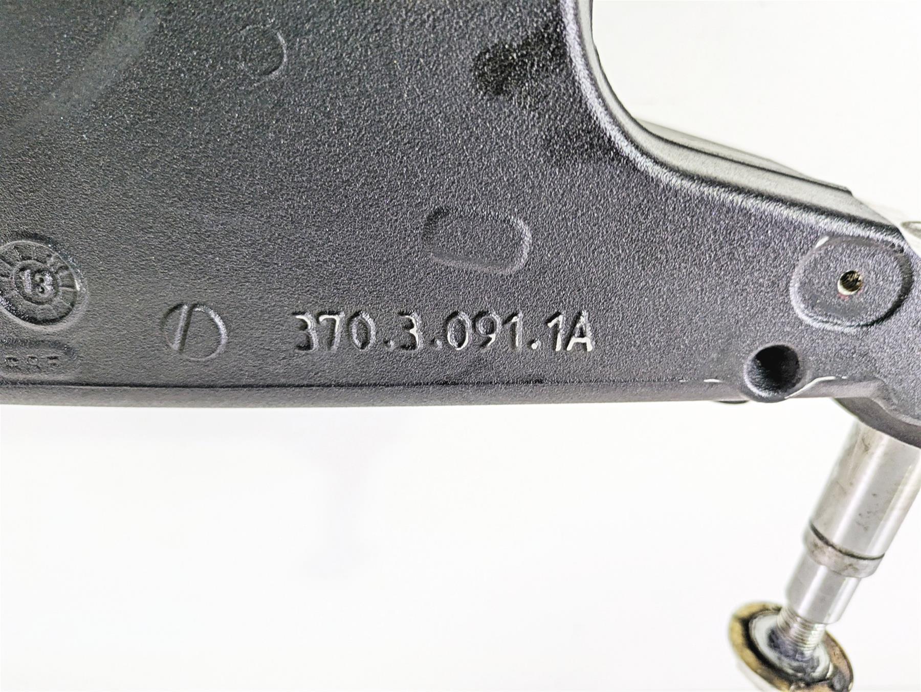 2013 Ducati Hyperstrada 821 Rear Swingarm With Axle -Read 37010911B 819Z0011B - Image 10