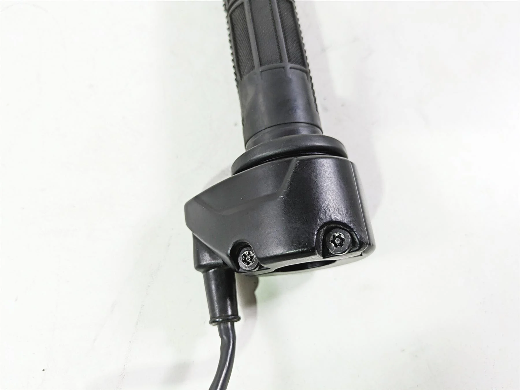 2013 Ducati Hyperstrada 821 Ride By Wire Throttle Grip 66020034E - Image 7