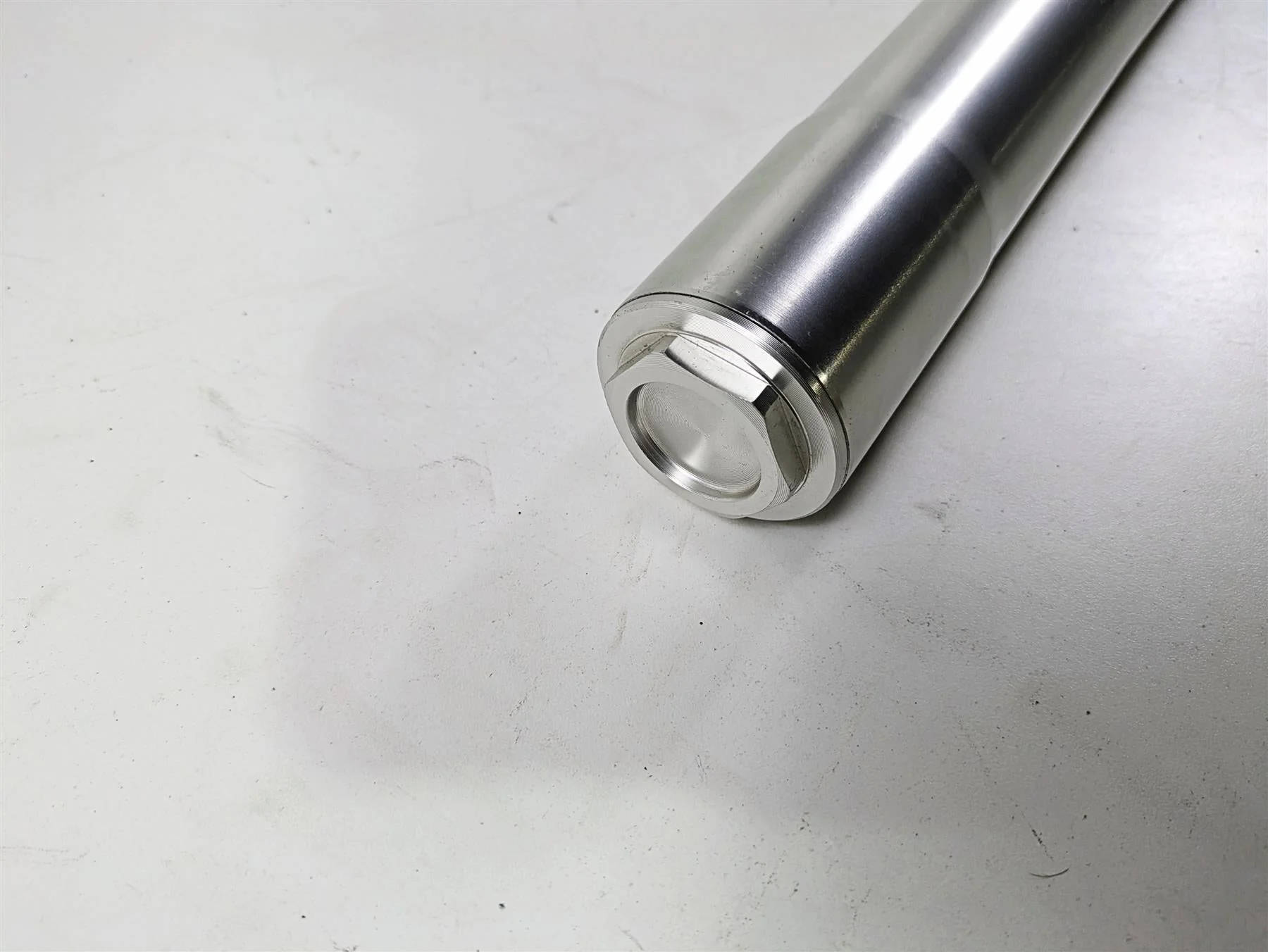 2013 Ducati Hyperstrada 821 Right Front Fork Leg - No Leaks 34420521A - Image 7