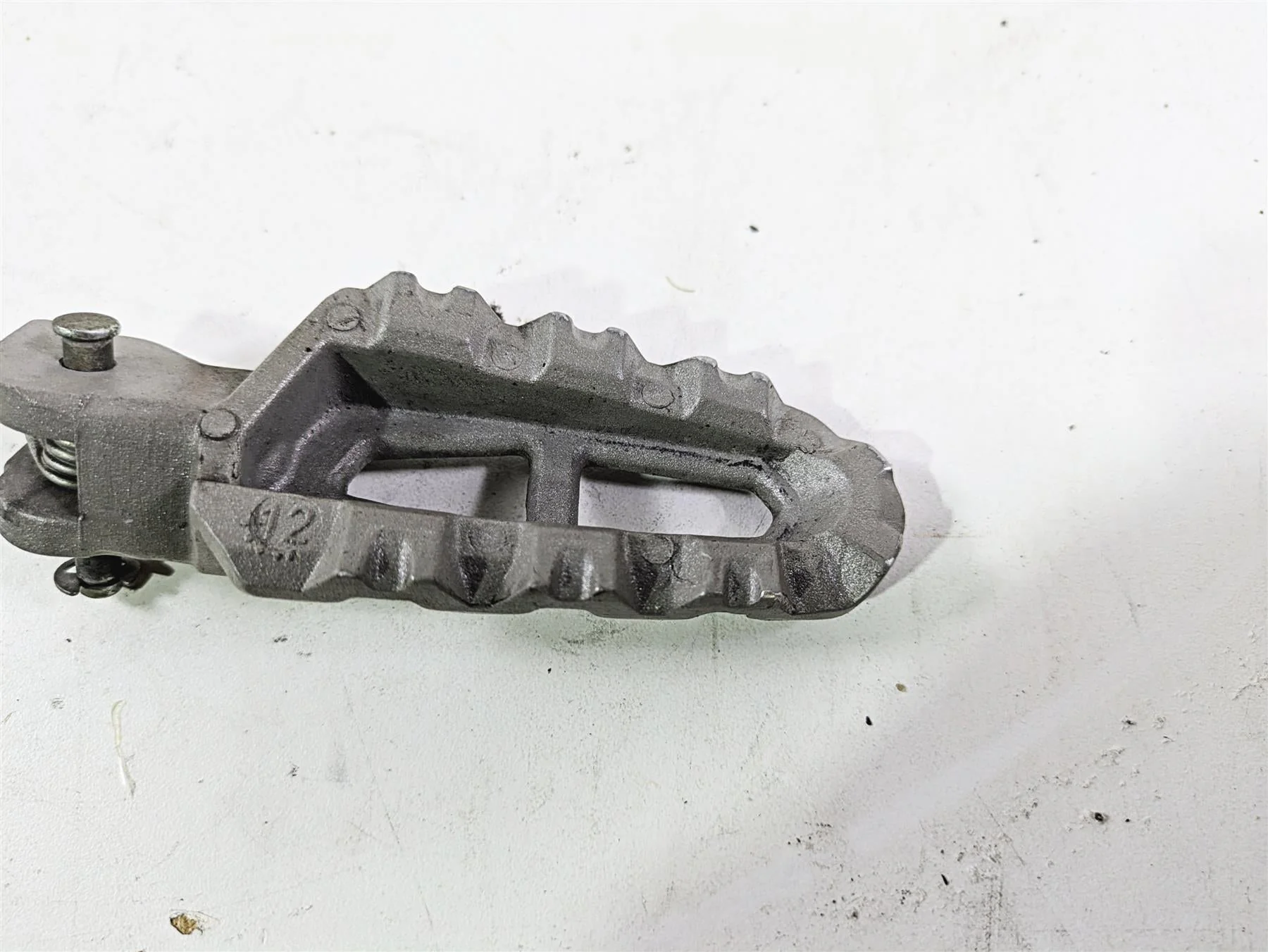 2013 Ducati Hyperstrada 821 Right Front Rider Footpeg Peg 46410591AA - Image 6