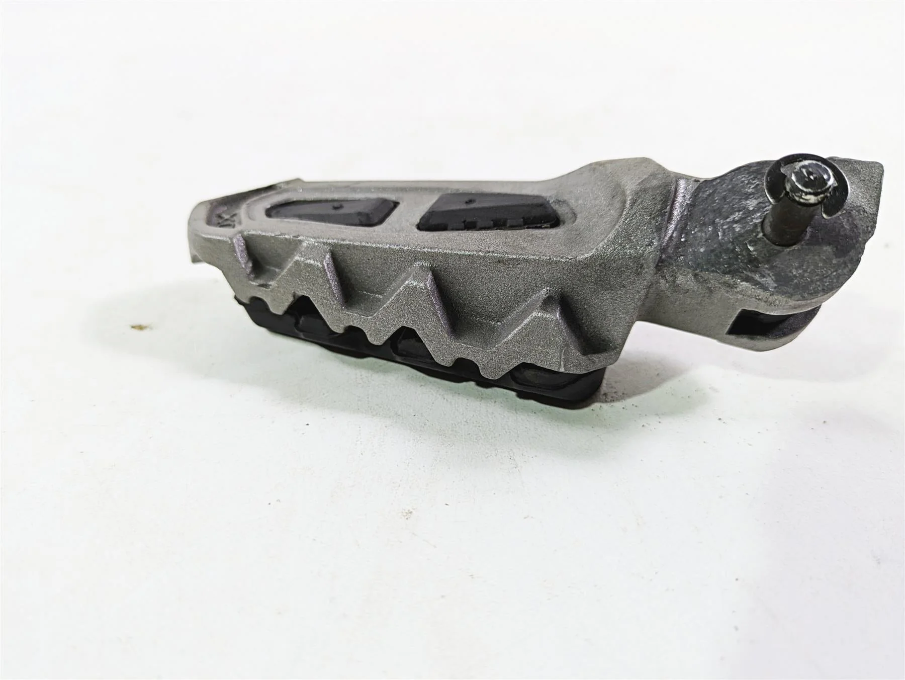 2013 Ducati Hyperstrada 821 Right Rear Passenger Footpeg 46410591AA - Image 11