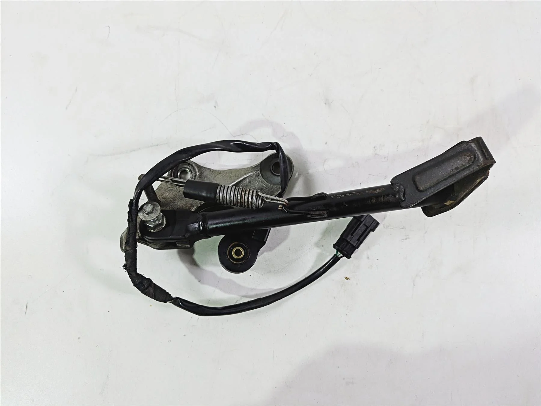 2013 Ducati Hyperstrada 821 Side Kickstand Kick Stand 55610711AA - Image 6