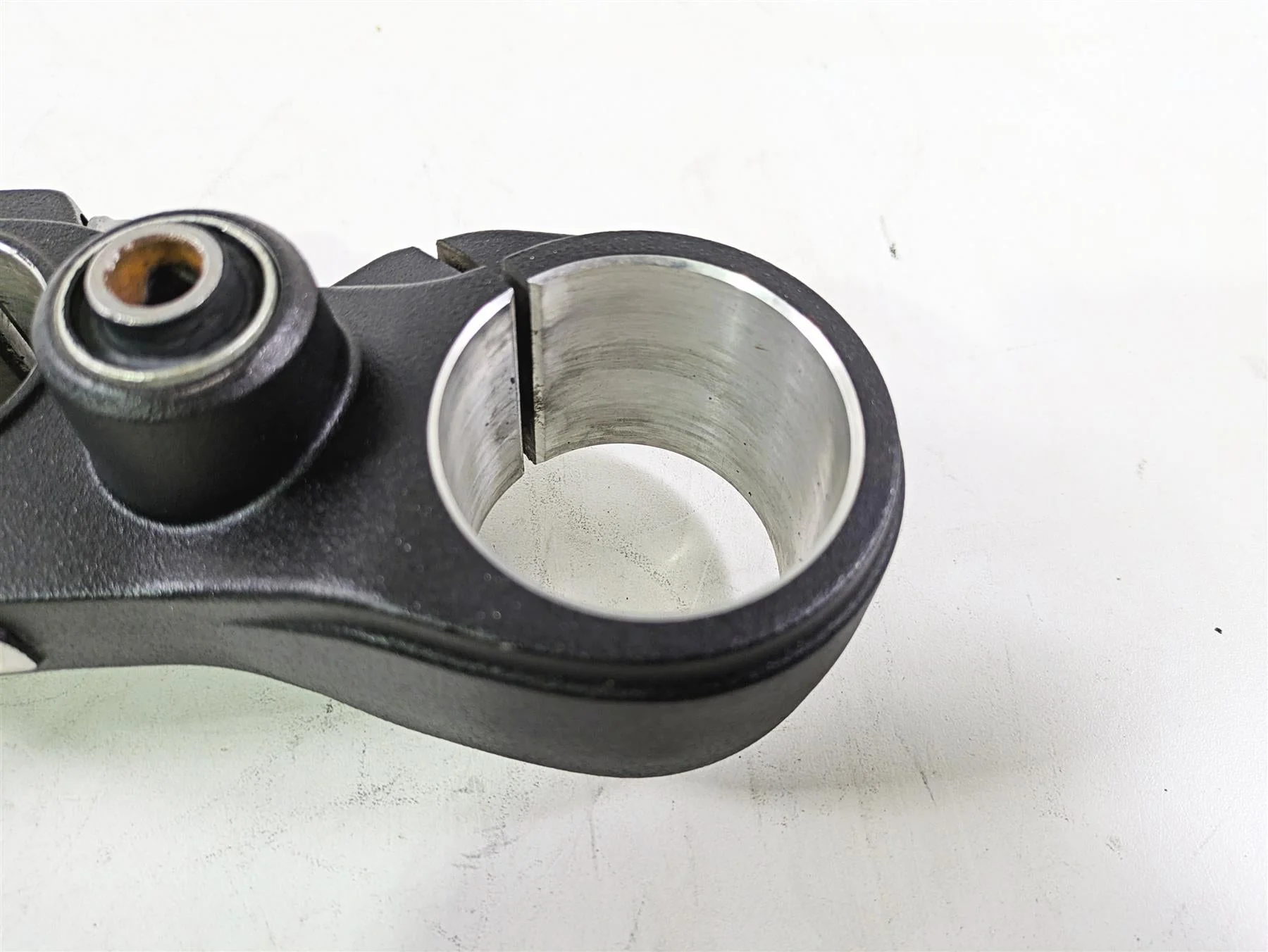 2013 Ducati Hyperstrada 821 Upper Triple Tree Steering Clamp 34110981AA - Image 6