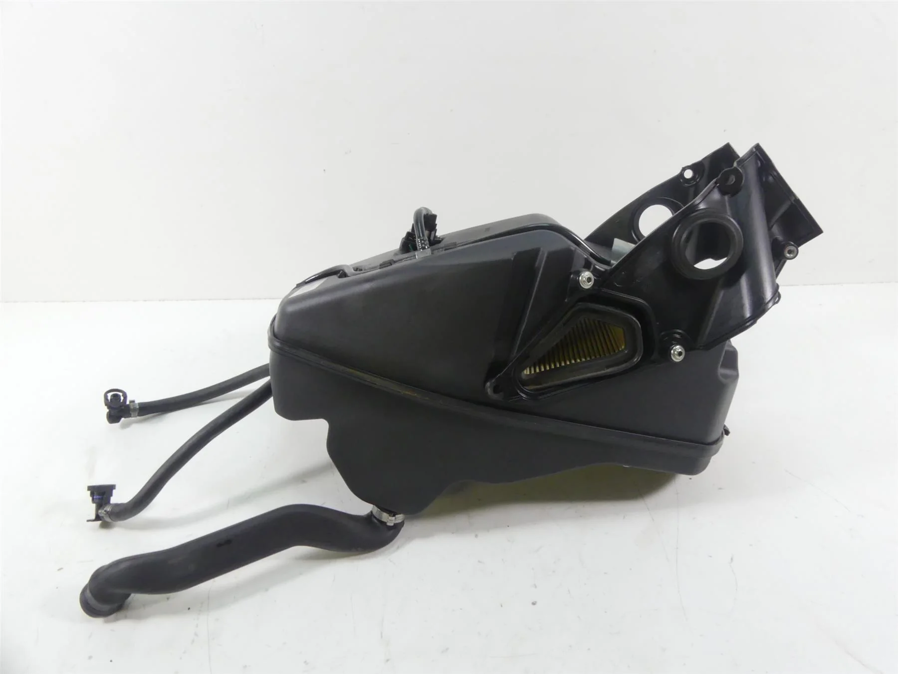 2013 Ducati Streetfighter 848 Air Box Filter Cleaner + Fuel Injects 44211393B - Image 3