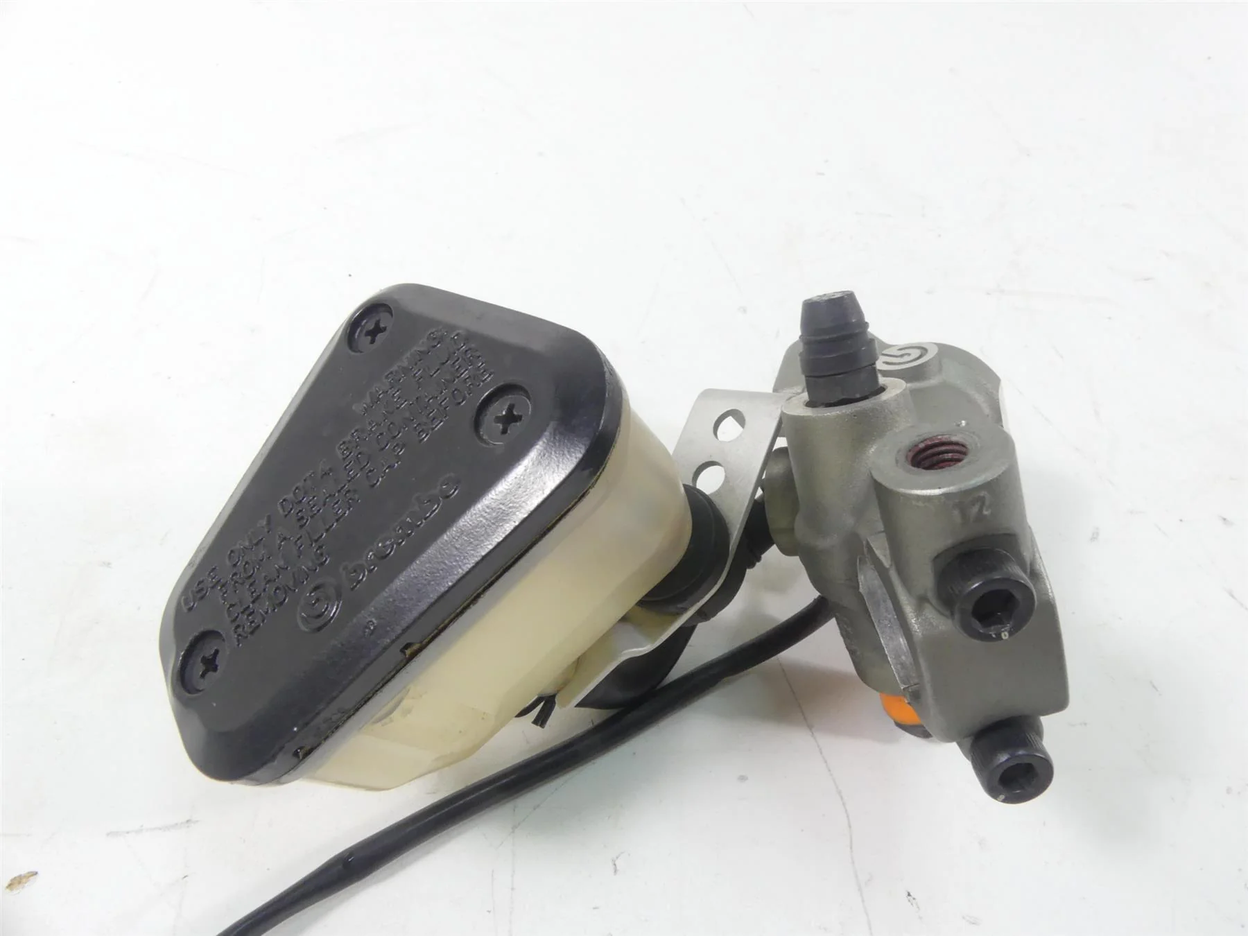 2013 Ducati Streetfighter 848 Brembo Front Radial Brake Master Cylinder 62440572 - Image 4