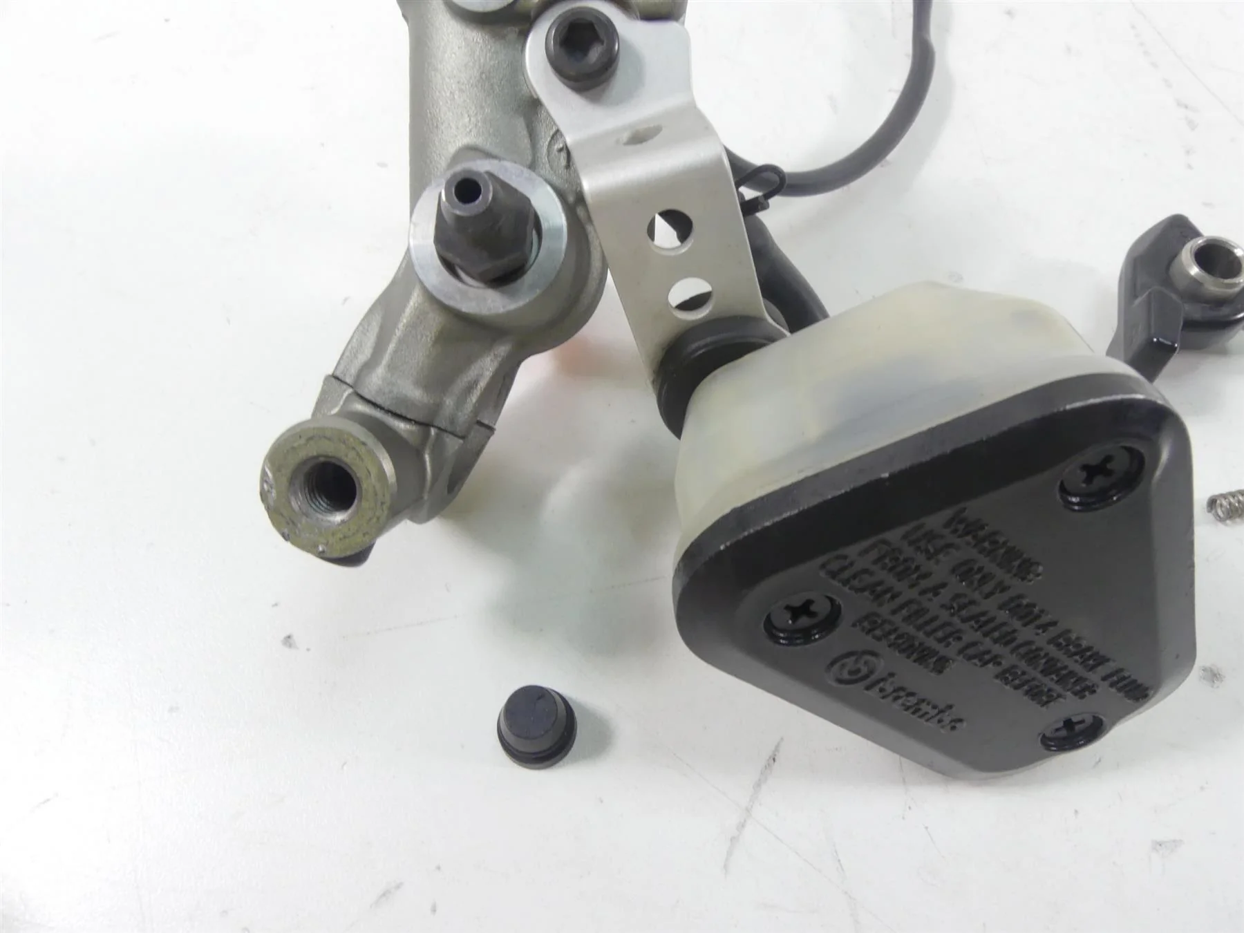 2013 Ducati Streetfighter 848 Brembo Radial Clutch Master Cylinder 63040483A - Image 6