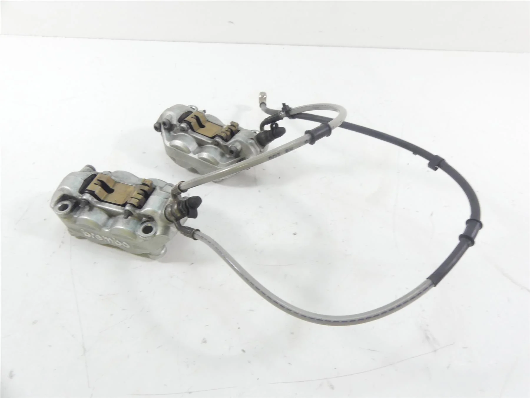 2013 Ducati Streetfighter 848 Front Brembo Brake Caliper Set 61041211 61041221 - Image 3