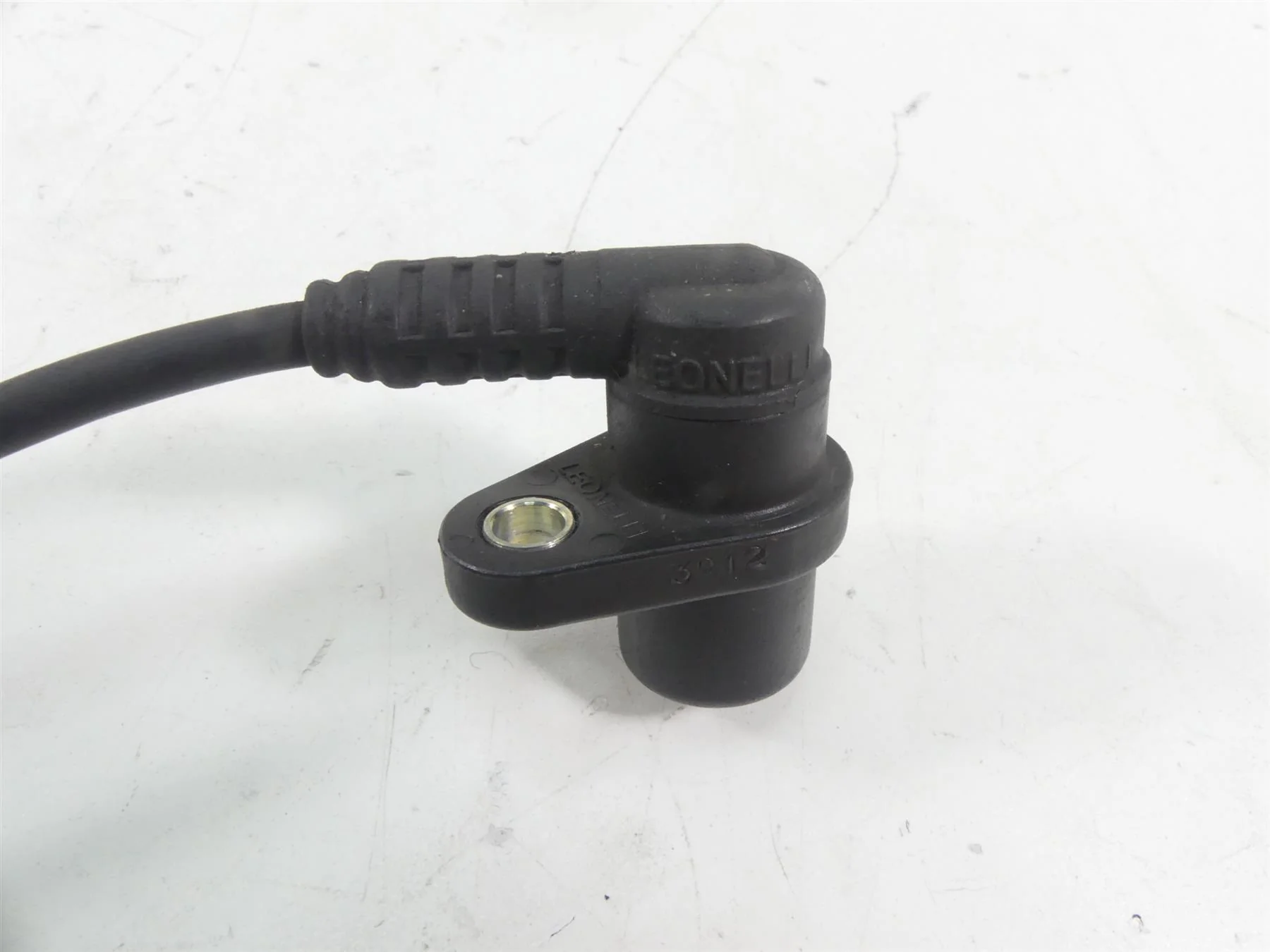 2013 Ducati Streetfighter 848 Rear Leonelli Wheel Speed Sensor 55240373E - Image 3