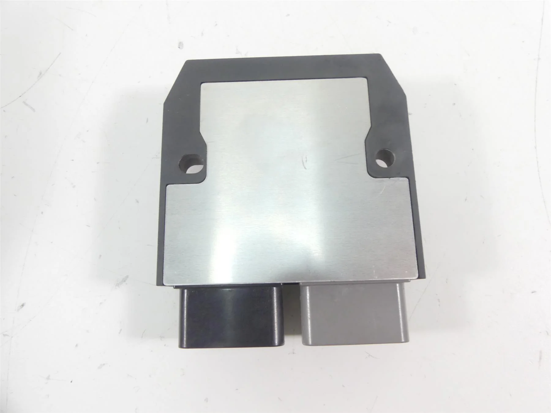 2013 Ducati Streetfighter 848 Rectifier Voltage Regulator 54040191A FH020AA - Image 6