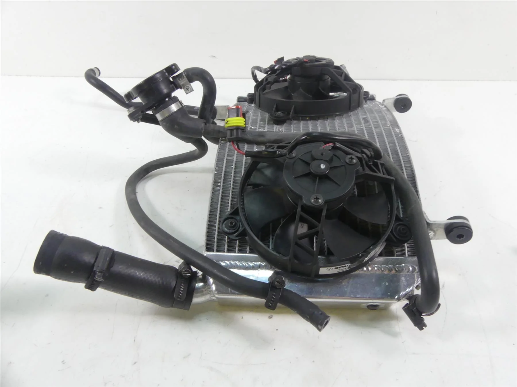 2013 Ducati Streetfighter 848 Upper Radiator Fans Reservoir Hoses -Read 54840831 - Image 2