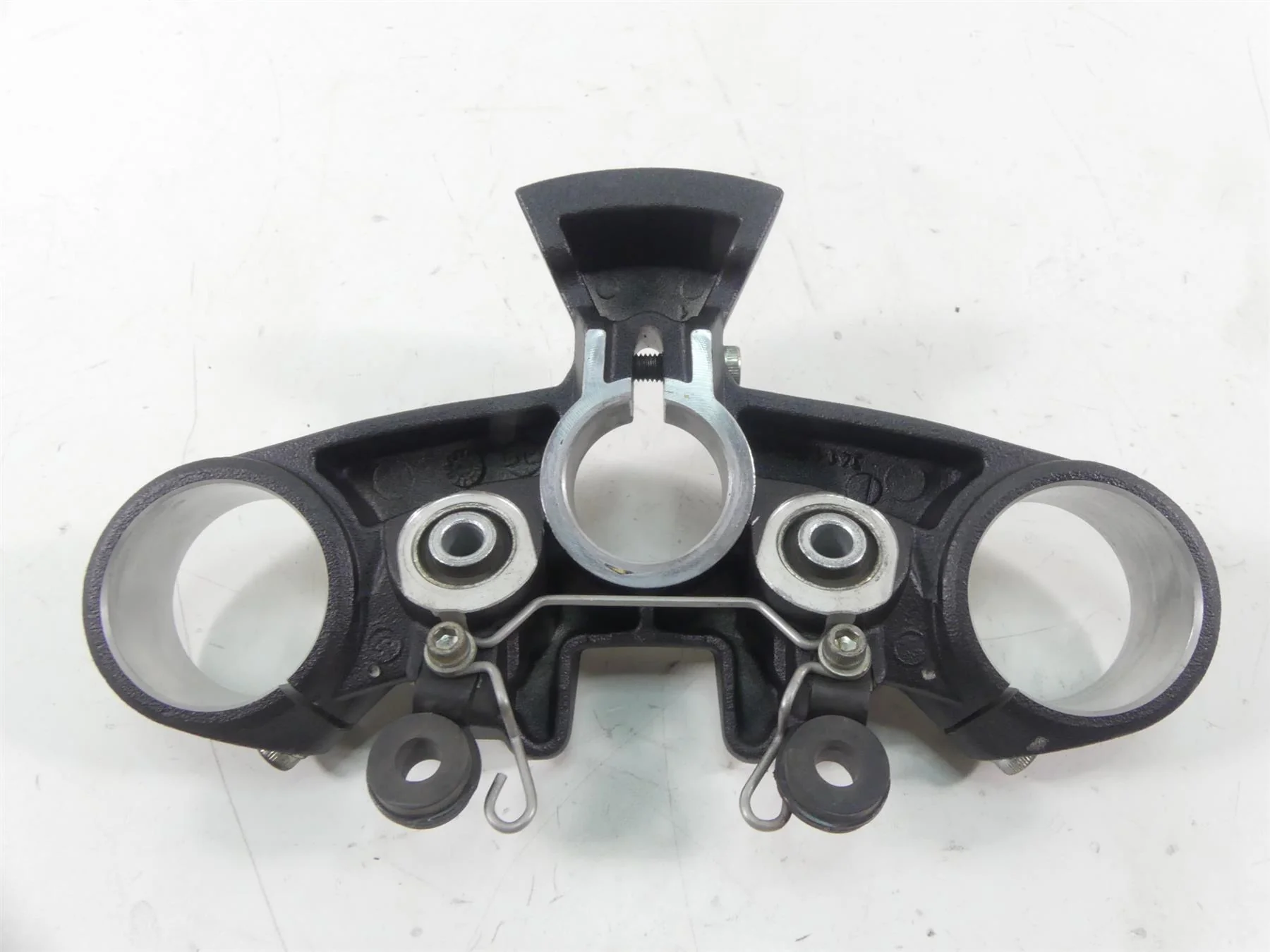2013 Ducati Streetfighter 848 Upper Triple Tree Steering Clamp 53mm 34110711A - Image 5