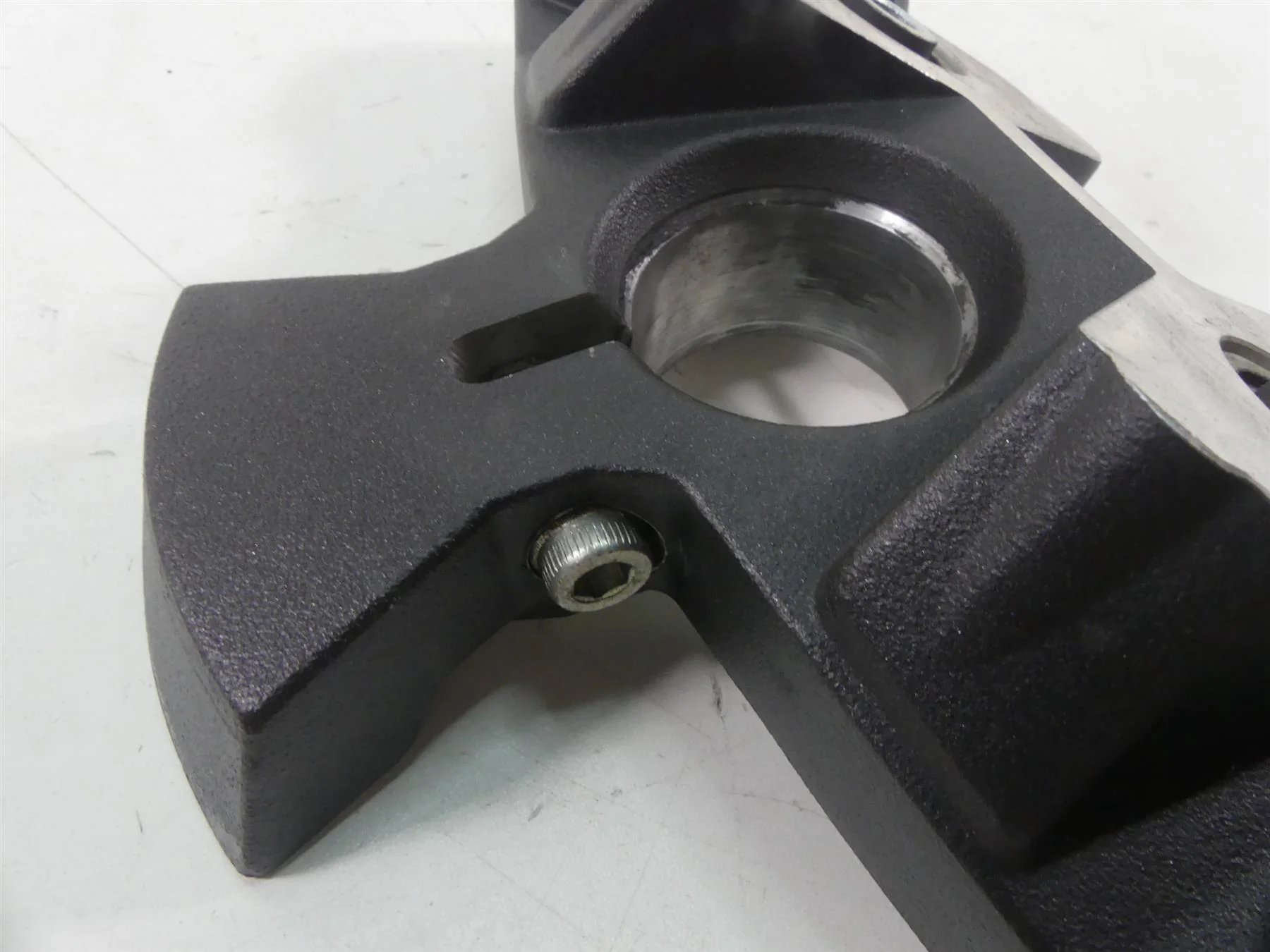 2013 Ducati Streetfighter 848 Upper Triple Tree Steering Clamp 53mm 34110711A - Image 7