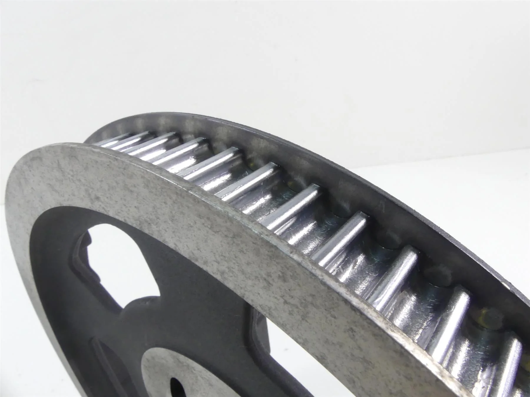 2013 Harley Davidson VRSCF Muscle Drive Belt Sprocket Pulley 71T 1" 40566-07 - Image 4