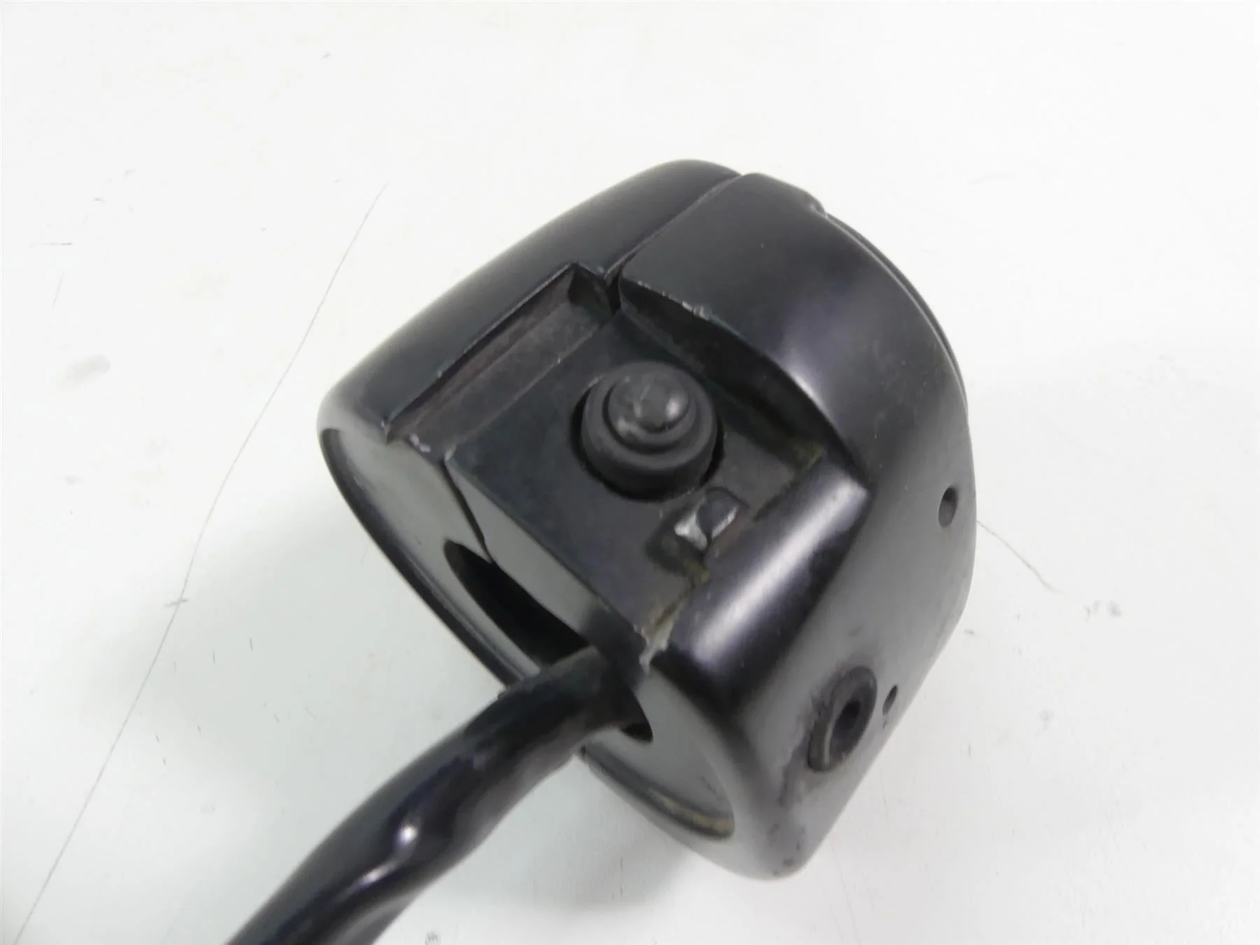 2013 Harley Davidson VRSCF Muscle Left Hand Light Control Switch 71682-06A - Image 8
